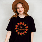 Be Thankful Circle Leaves Design - Thanksgiving Theme Unisex Crewneck T-Shirt Sweatshirt Hoodie