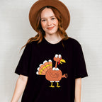 Smiling Turkey Design - Thanksgiving Theme Unisex Crewneck T-Shirt Sweatshirt Hoodie