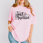 Just Married Cursive Design - Honeymoon Unisex Crewneck T-Shirt Sweatshirt Hoodie