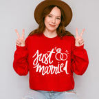Just Married Ring Design - Honeymoon Unisex Crewneck T-Shirt Sweatshirt Hoodie