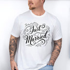 Just Married Curly Design - Honeymoon Unisex Crewneck T-Shirt Sweatshirt Hoodie