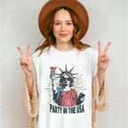 Party In The USA Statue Of Liberty - 4th Of July Unisex Crewneck T-Shirt Sweatshirt Hoodie