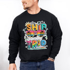 Aw Ship It's A Family Trip Pink Glasses Design - Vacation Unisex Crewneck T-Shirt Sweatshirt Hoodie