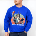 Statue Of Liberty Holding Drink 4Th Of July Unisex Crewneck T-Shirt Sweatshirt Hoodie