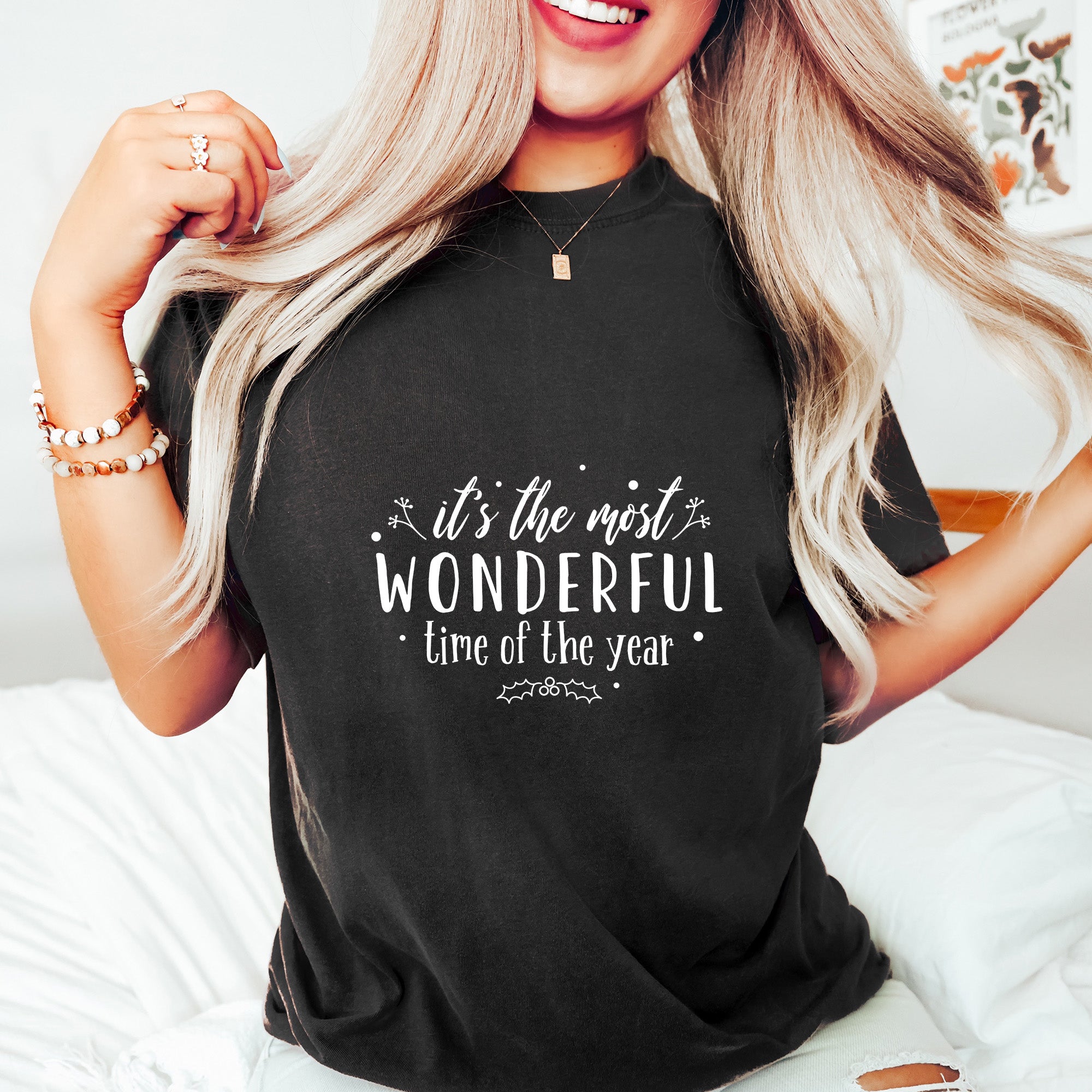 It's The Most Wonderful Time Of The Year Design - Christmas Unisex Crewneck T-Shirt Sweatshirt Hoodie