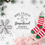 Mrs. Claus Gingerbread Bakery Design - Christmas Unisex Crewneck T-Shirt Sweatshirt Hoodie