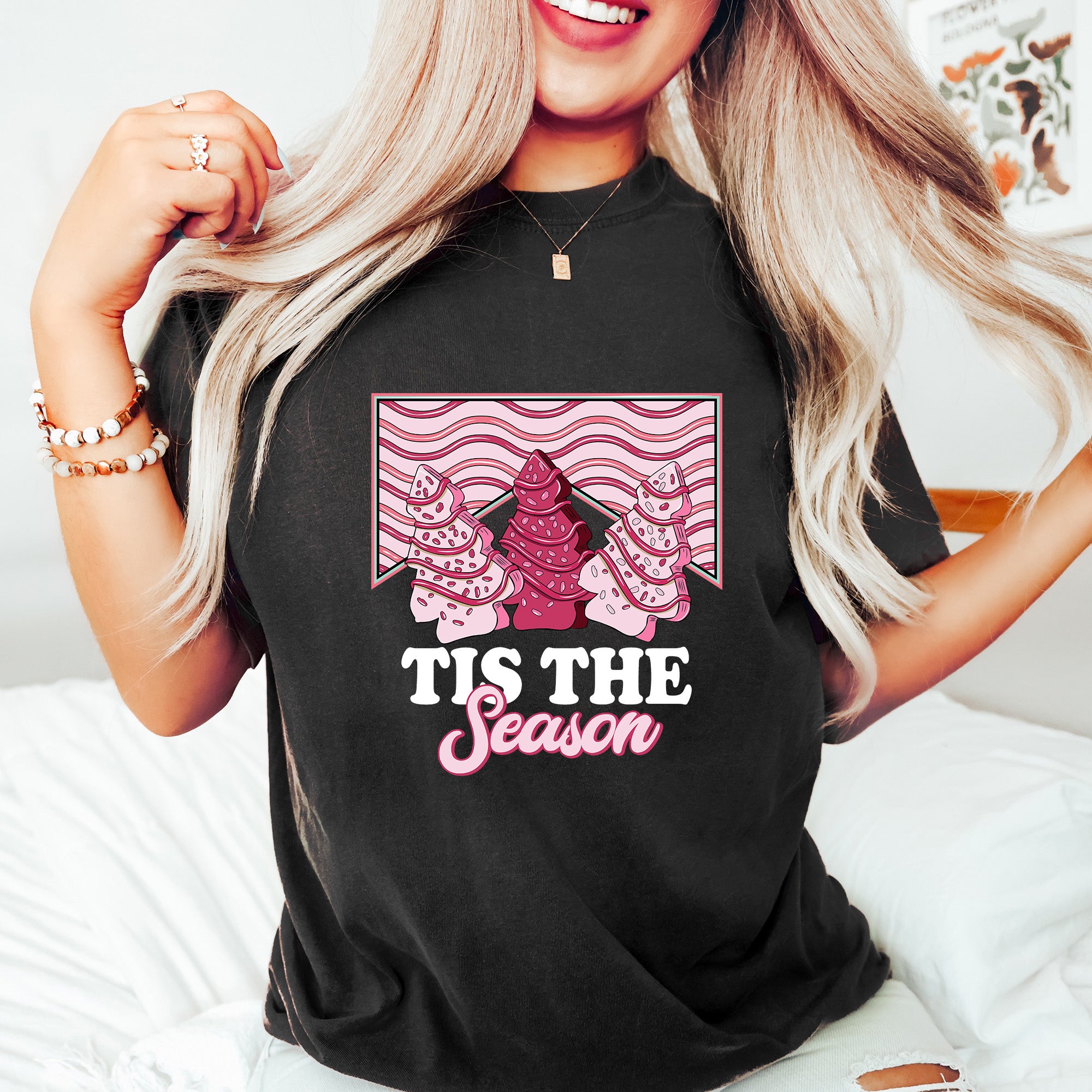 Tis The Season Pink Trees Design - Christmas Unisex Crewneck T-Shirt Sweatshirt Hoodie