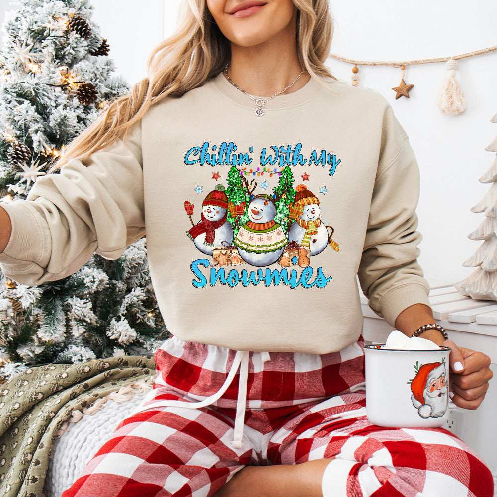 Chillin With My Snowmies Design - Christmas Unisex Crewneck T-Shirt Sweatshirt Hoodie