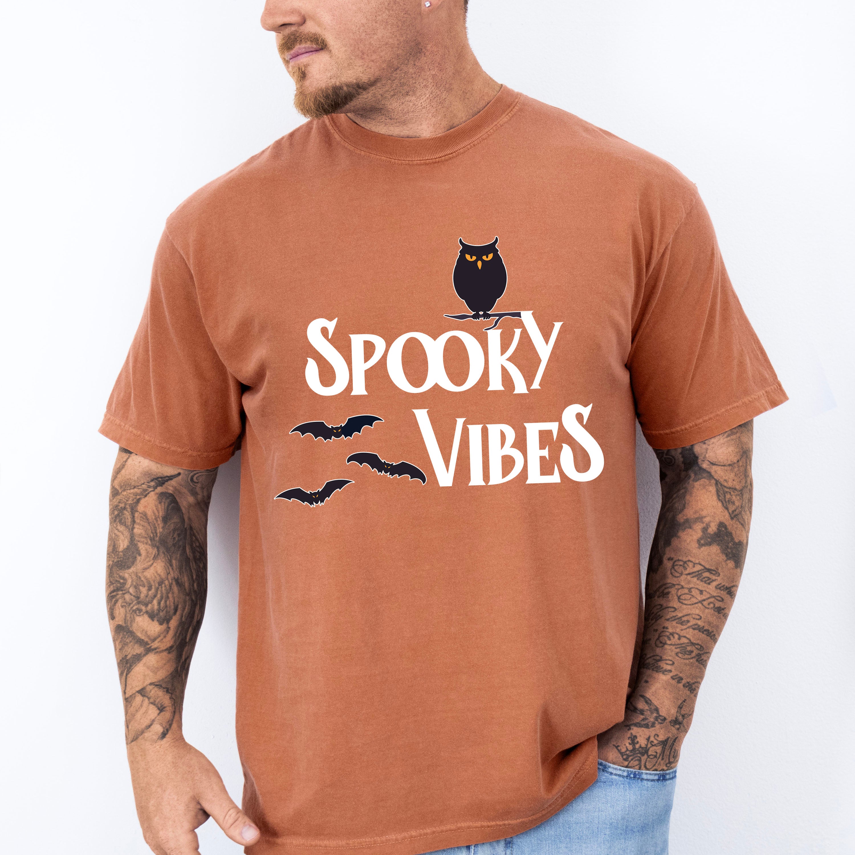 Spooky Vibes Design - Halloween Unisex Crewneck T-Shirt Sweatshirt Hoodie