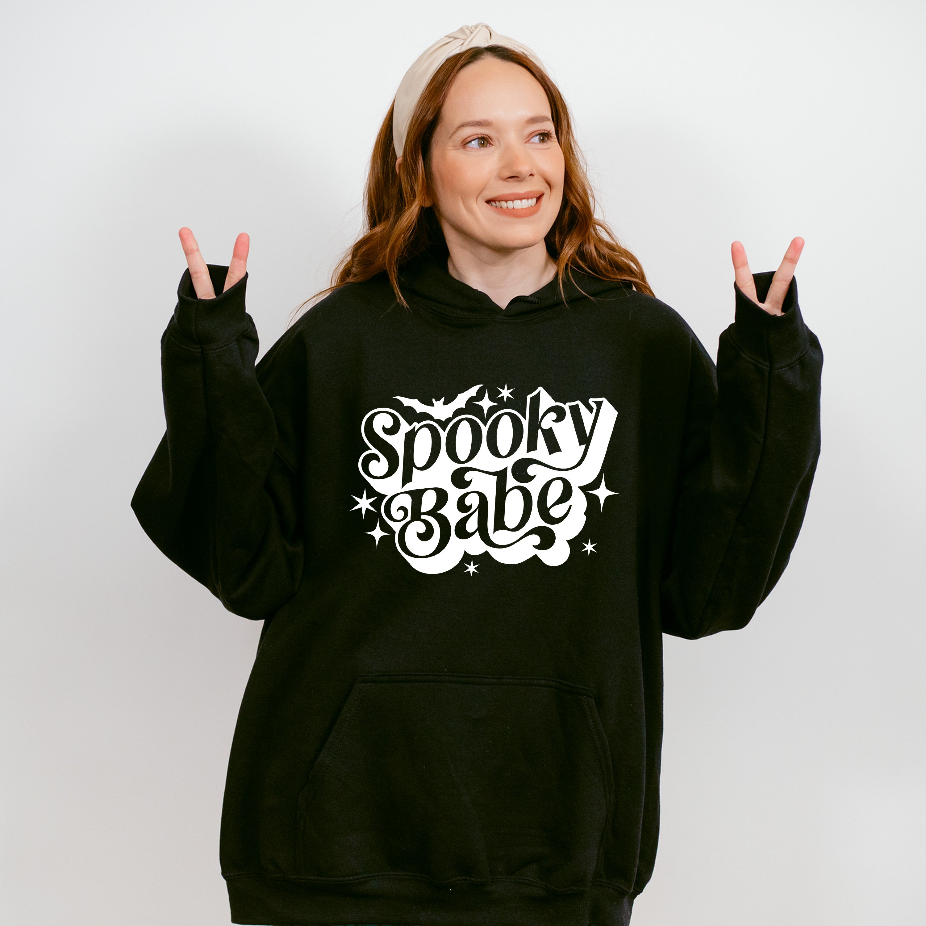 Halloween Spooky Bat Babe Design - Halloween Unisex Crewneck T-Shirt Sweatshirt Hoodie