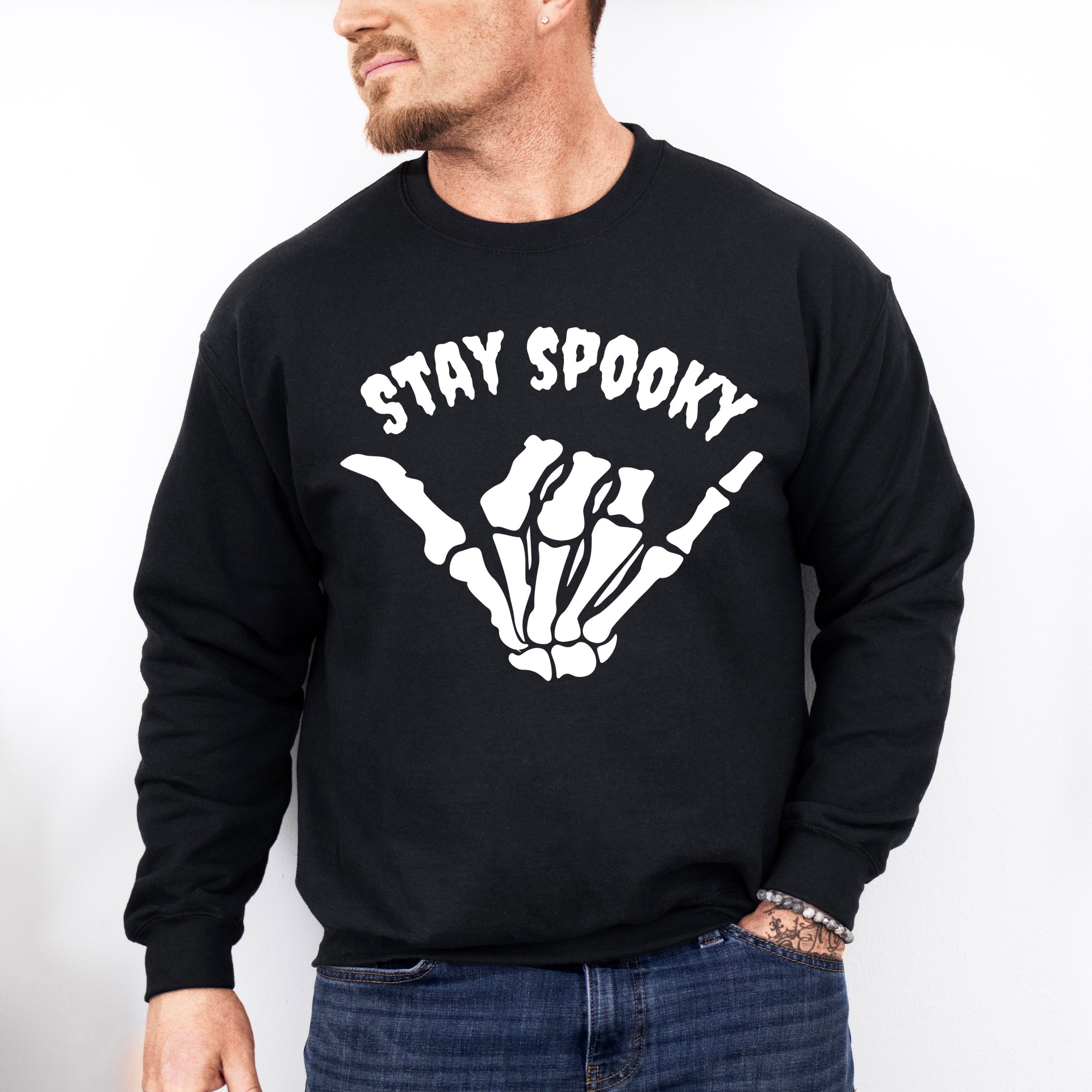 Halloween Stay Spooky Skeleton Hand Design - Halloween Unisex Crewneck T-Shirt Sweatshirt Hoodie