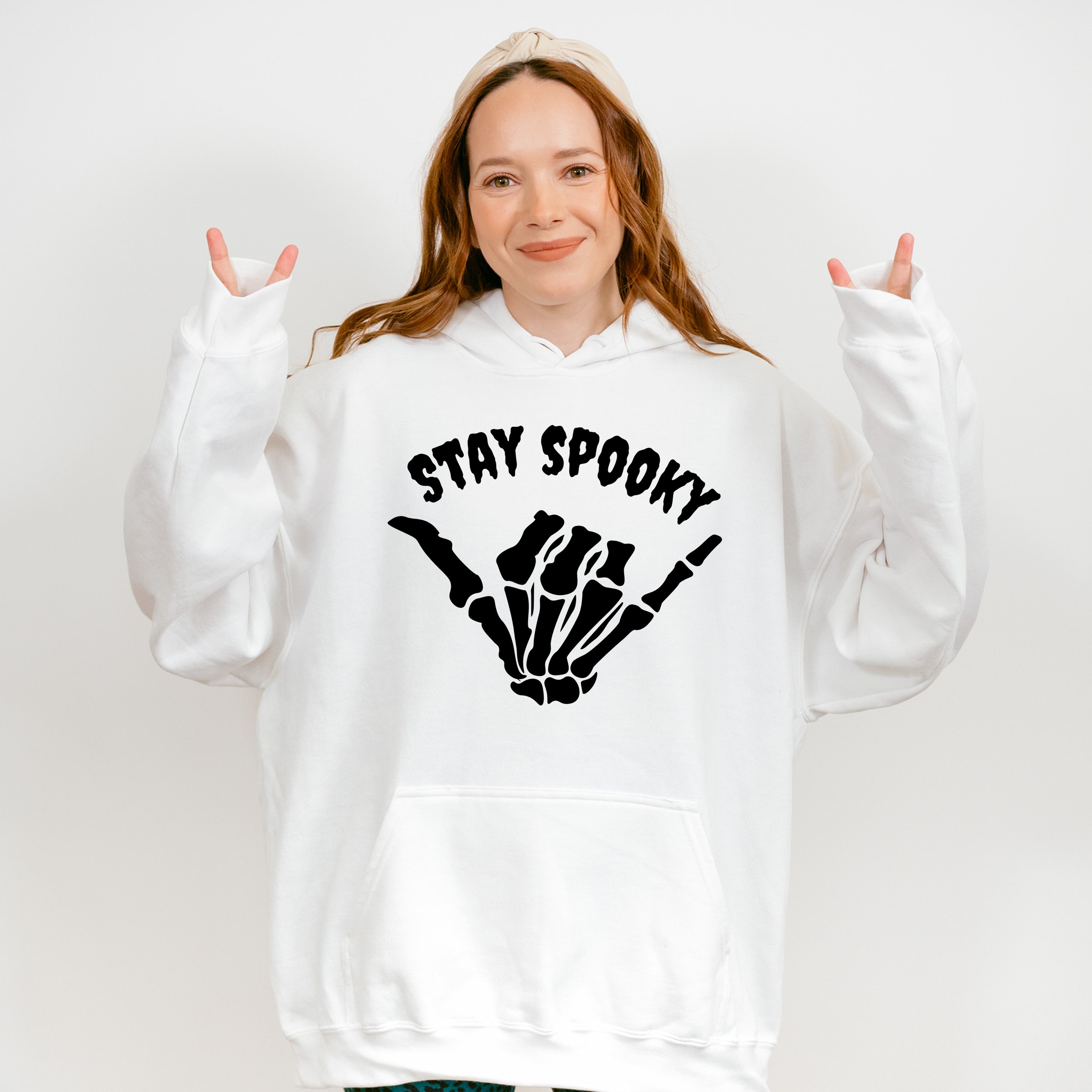 Halloween Stay Spooky Skeleton Hand Design - Halloween Unisex Crewneck T-Shirt Sweatshirt Hoodie