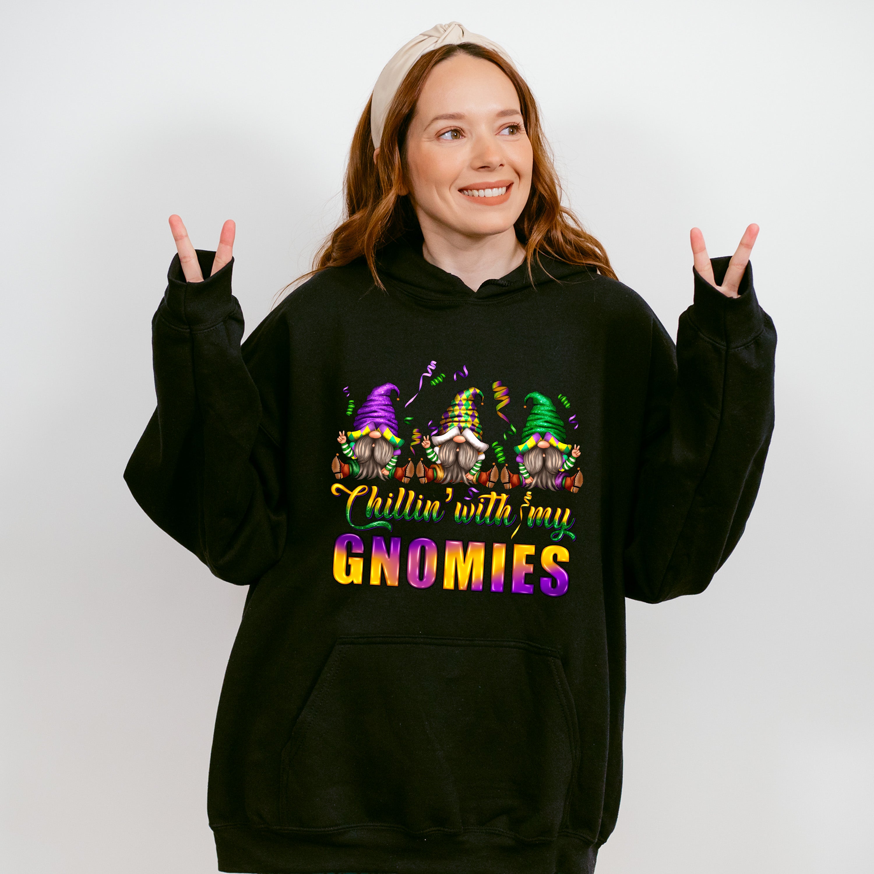 Chillin&#39; With My Gnomies Mardi Gras Theme T-shirt, Hoodie, Sweatshirt