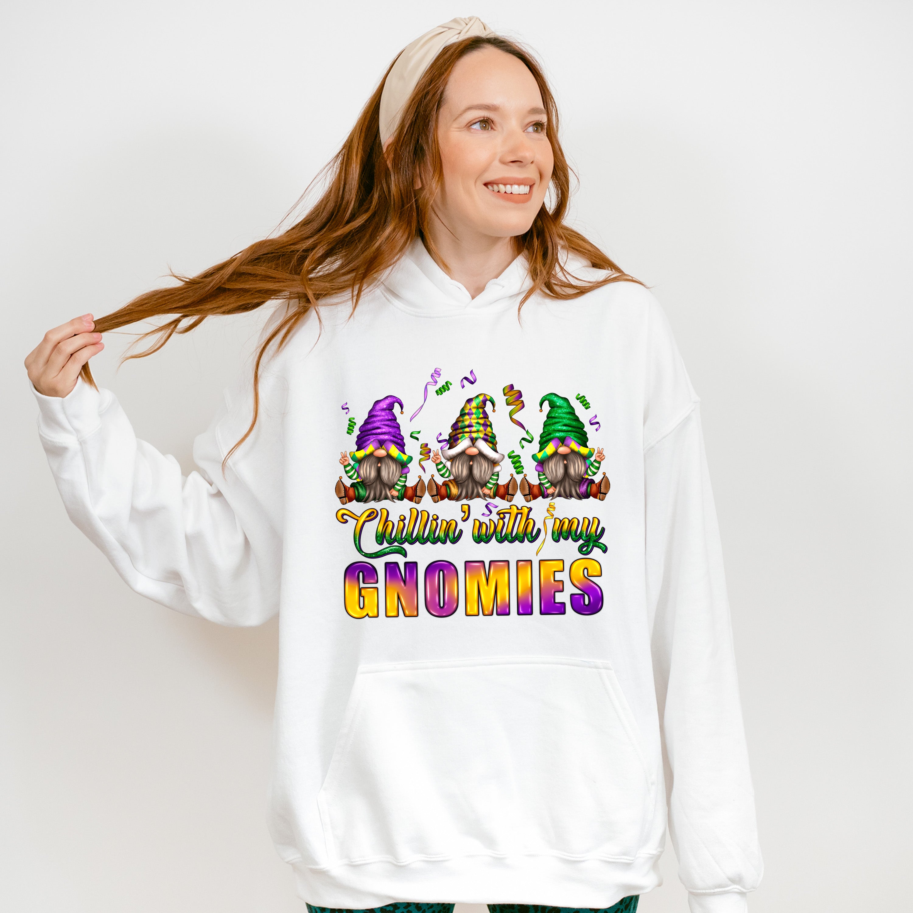 Chillin&#39; With My Gnomies Mardi Gras Theme T-shirt, Hoodie, Sweatshirt