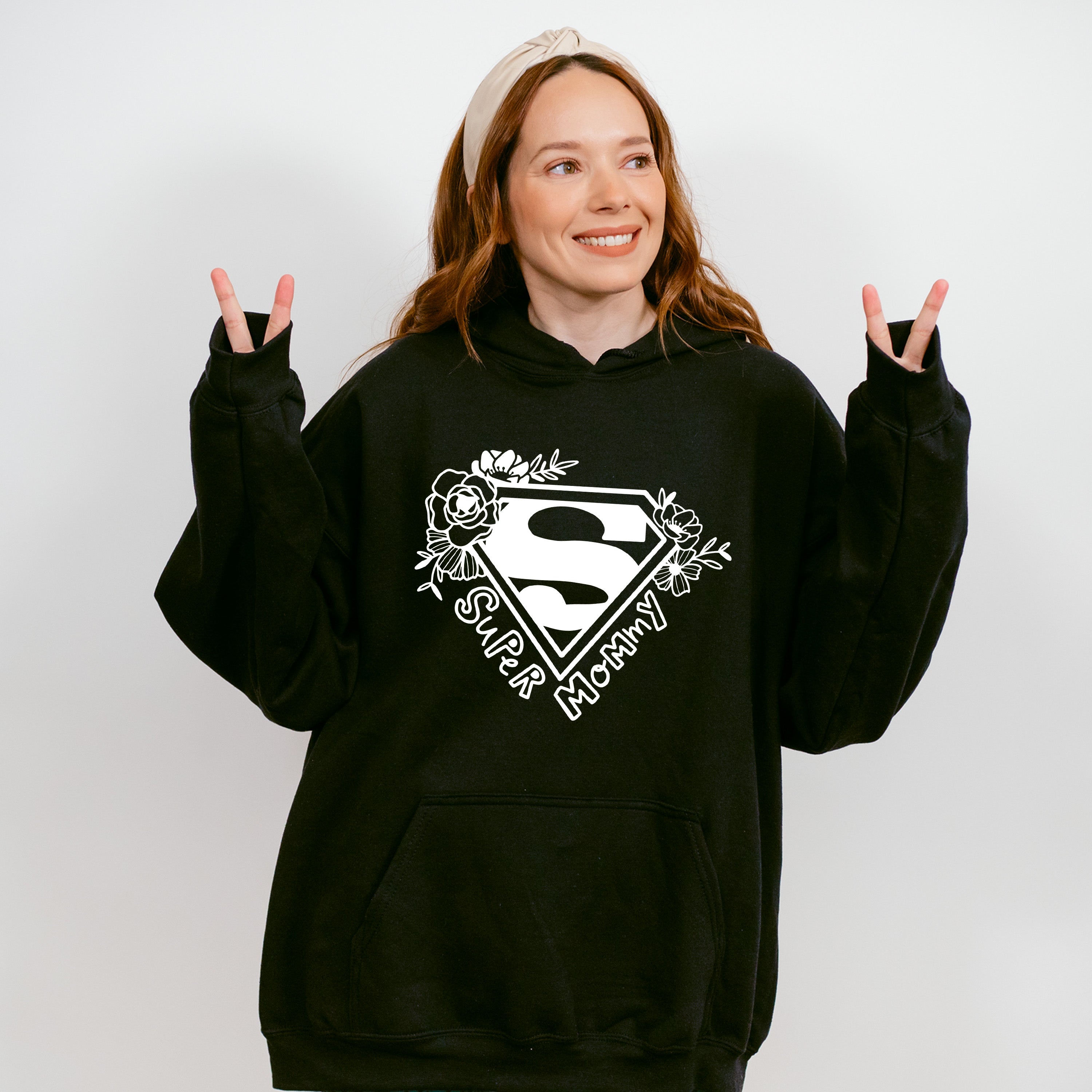 Super Mommy Mother Mother's Day Unisex Crewneck T-Shirt Sweatshirt Hoodie
