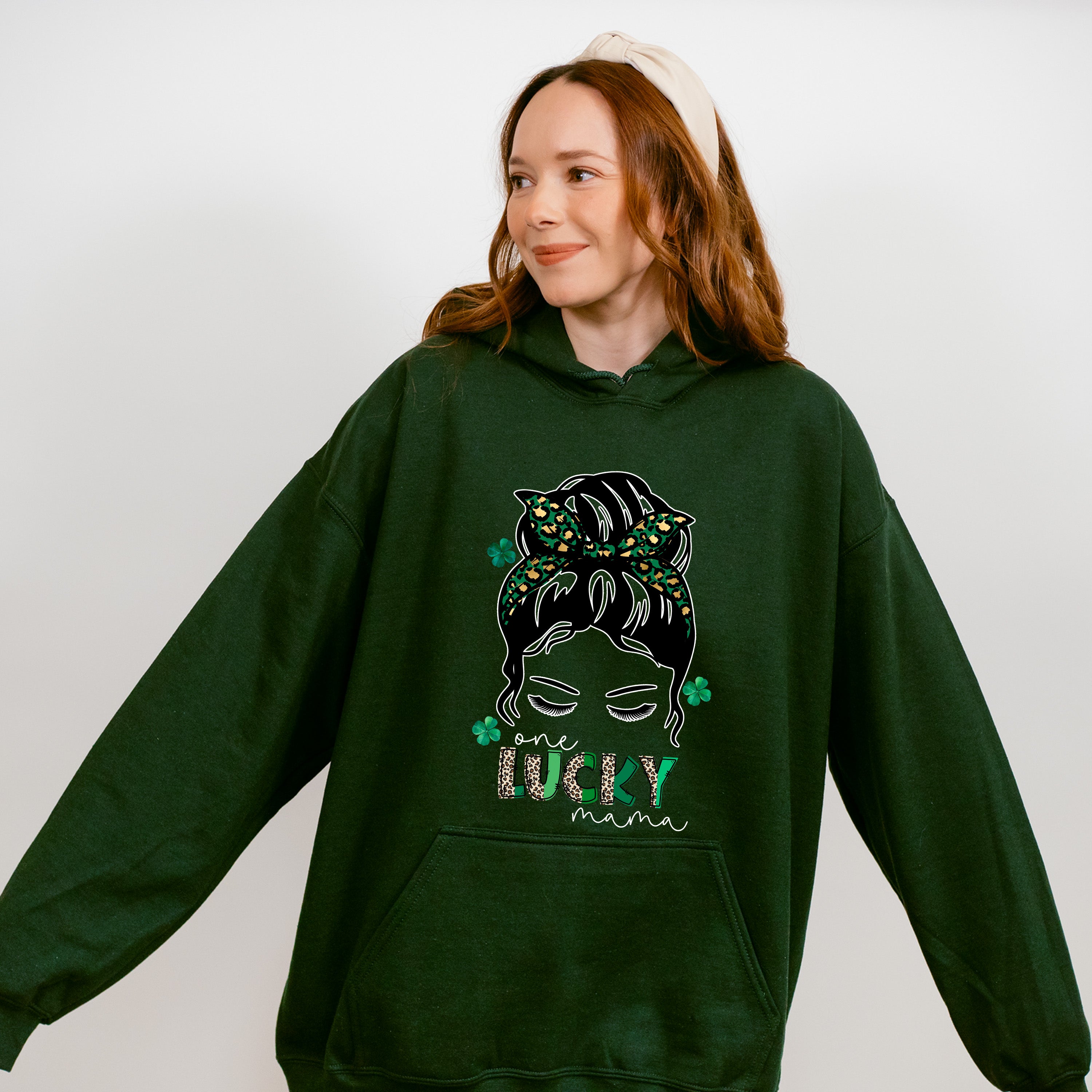 One Lucky Mama St Patricks Theme T-shirt, Hoodie, Sweatshirt