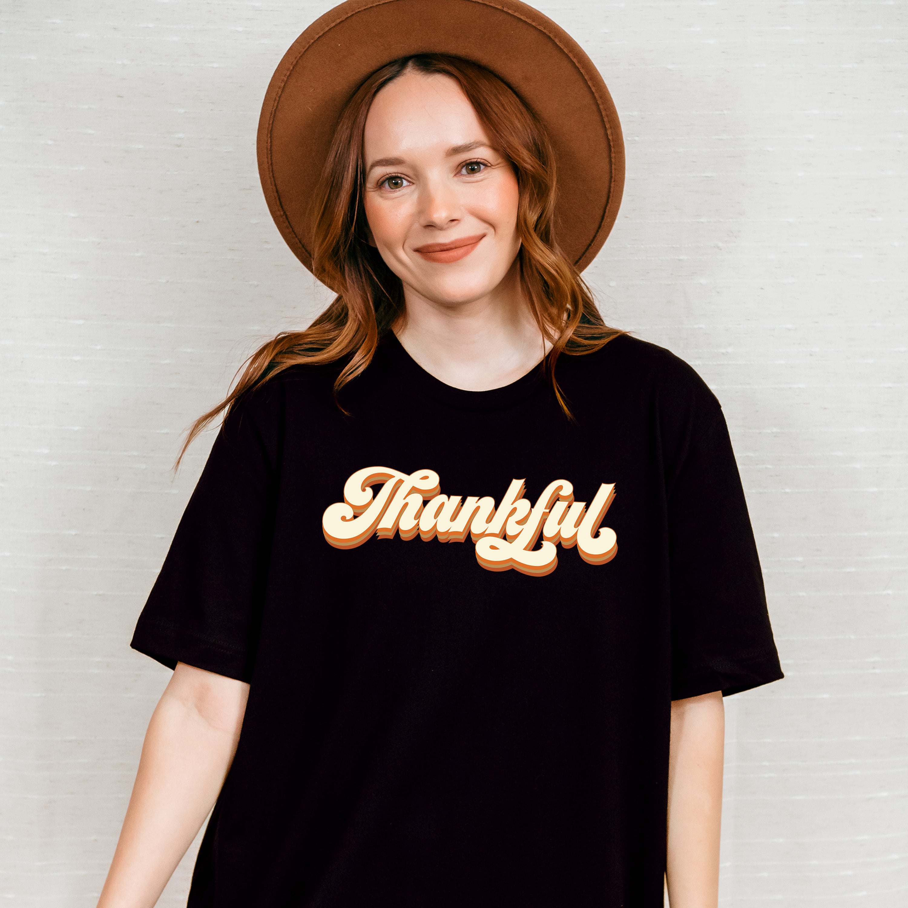 Retro Thankful Design - Thanksgiving Theme Unisex Crewneck T-Shirt Sweatshirt Hoodie