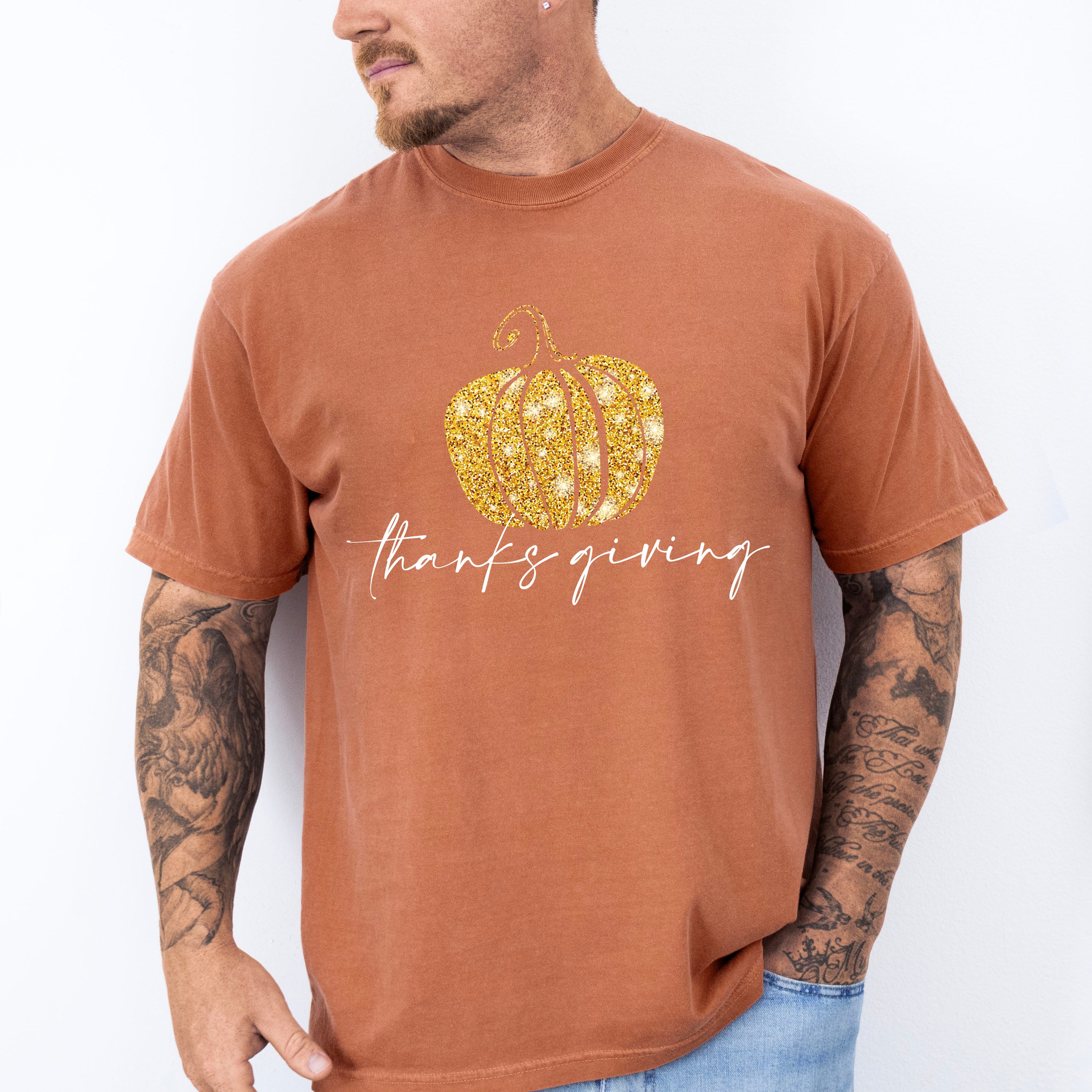 Golden Pumpkin Thanksgiving Design - Thanksgiving Theme Unisex Crewneck T-Shirt Sweatshirt Hoodie