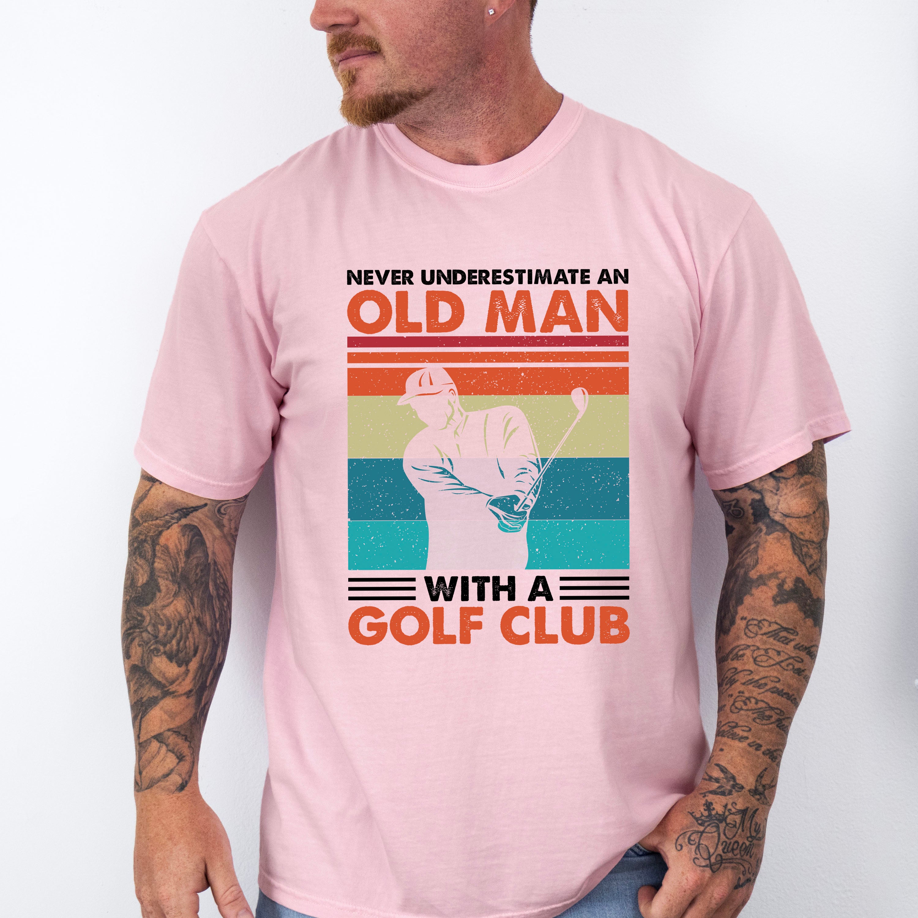 Never Underestimate An Old Man - Golf Unisex Crewneck T-Shirt Sweatshirt Hoodie