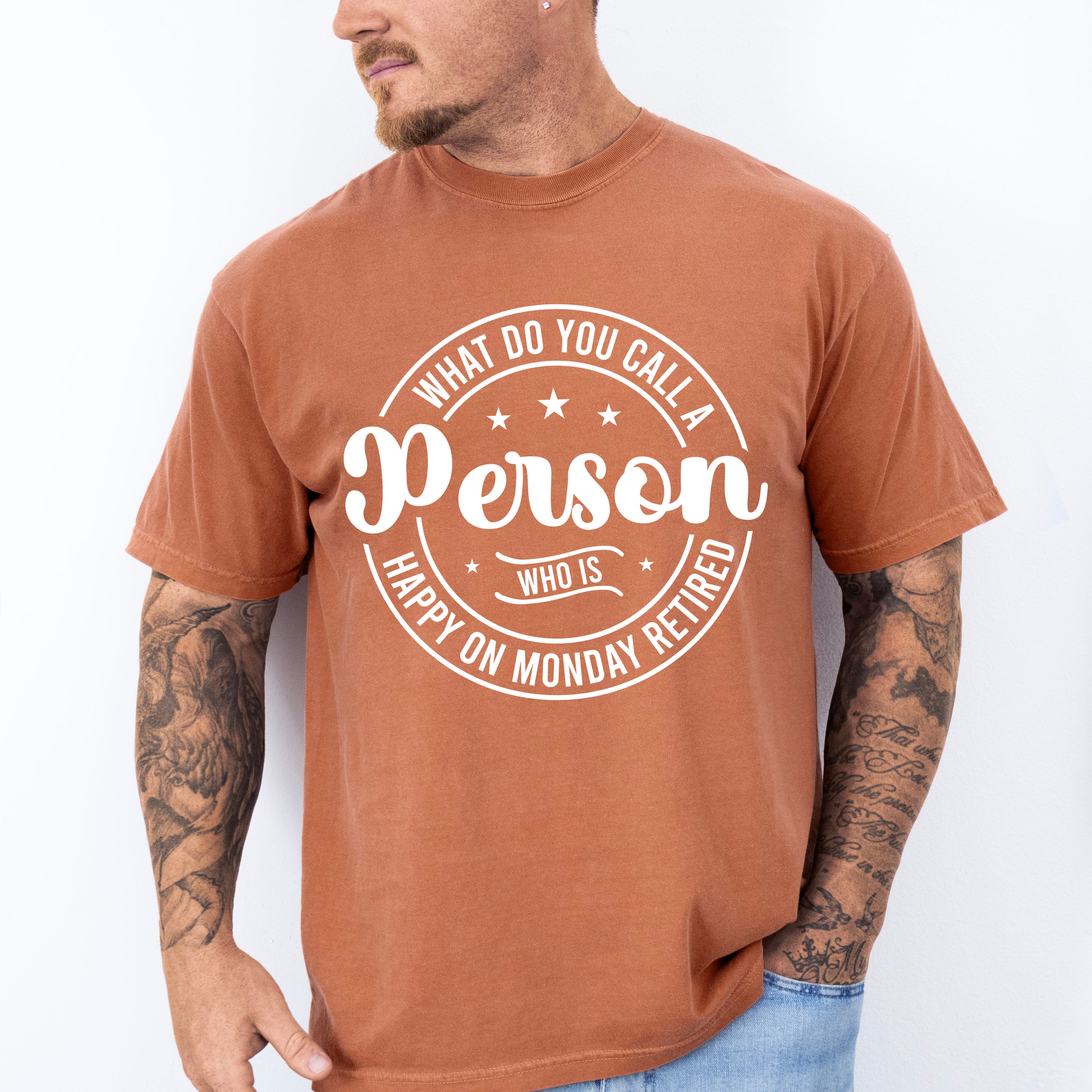 Happy On Monday Retired - Retirement Unisex Crewneck T-Shirt Sweatshirt Hoodie