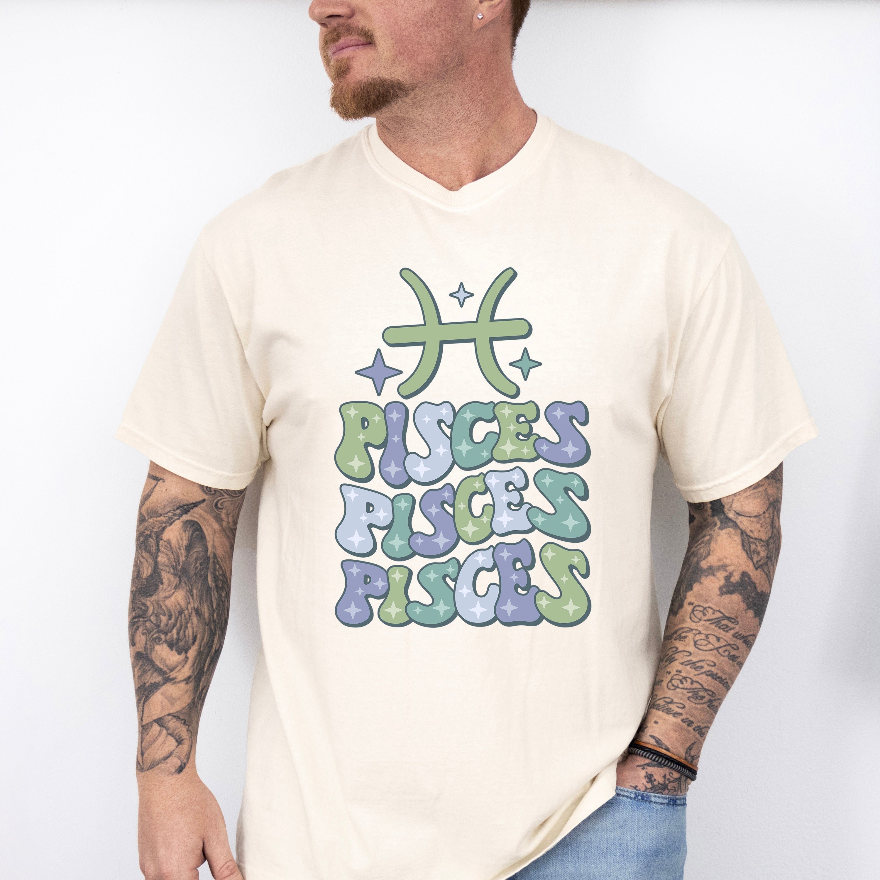 Groovy Pisces Design - Zodiac &amp; Horoscopes Unisex Crewneck T-Shirt Sweatshirt Hoodie