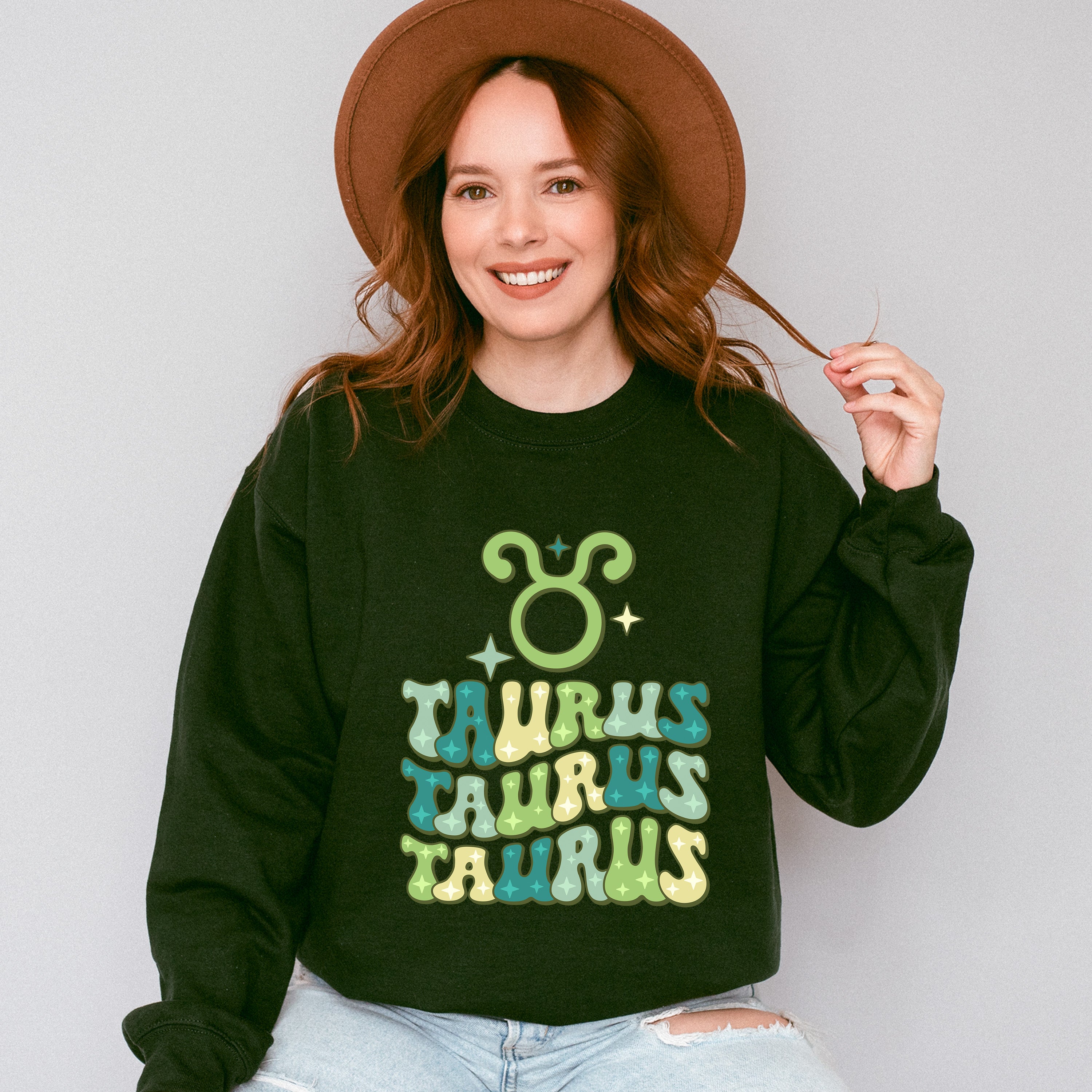 Groovy Taurus Design - Zodiac &amp; Horoscopes Unisex Crewneck T-Shirt Sweatshirt Hoodie