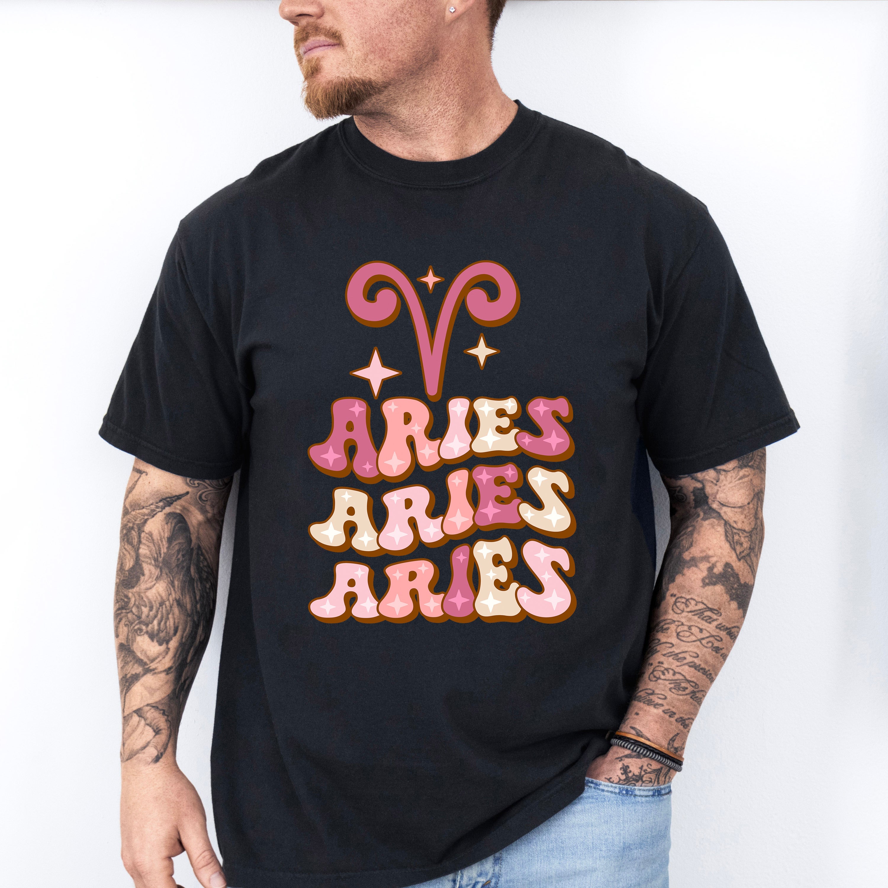 Groovy Aries Design - Zodiac &amp; Horoscopes Unisex Crewneck T-Shirt Sweatshirt Hoodie