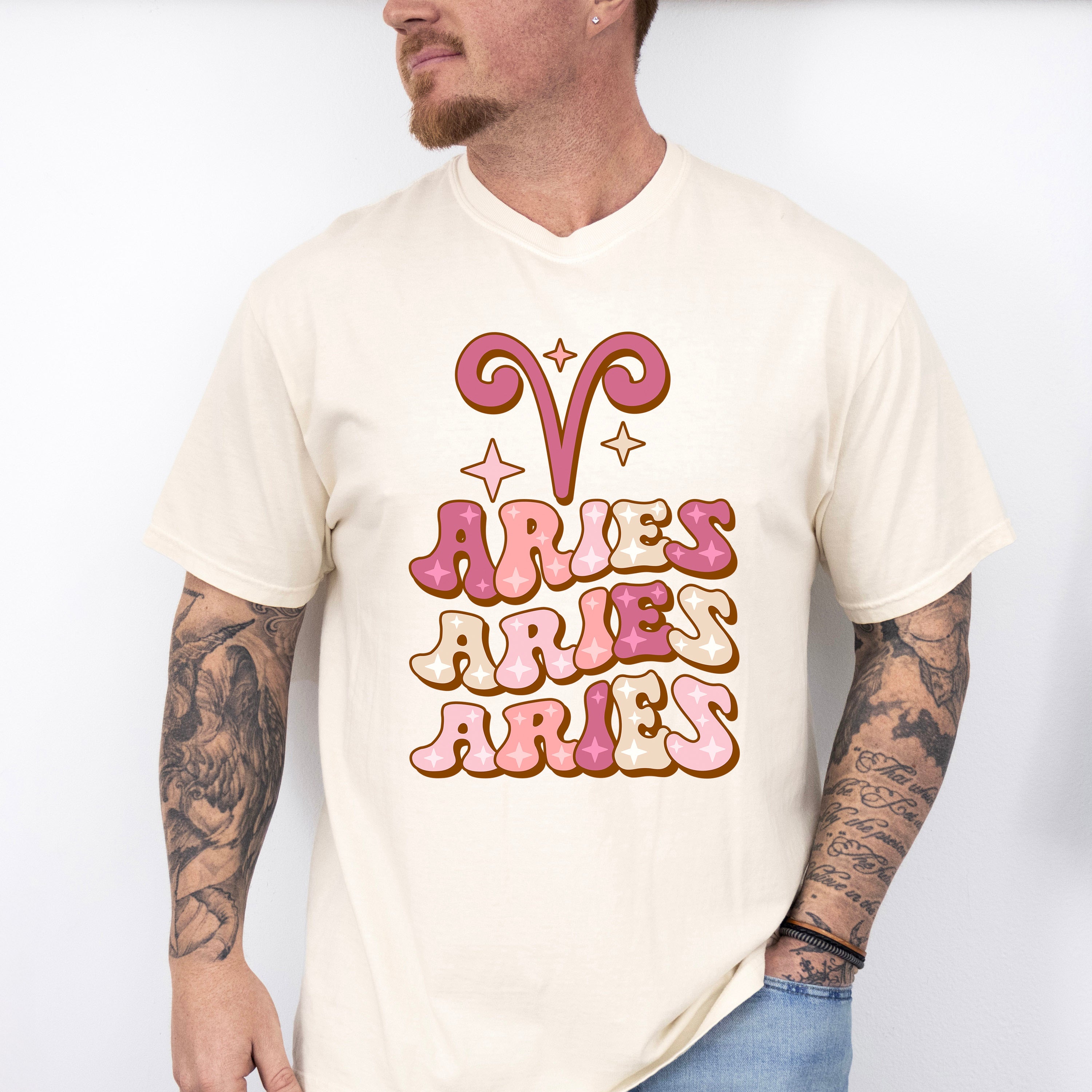 Groovy Aries Design - Zodiac &amp; Horoscopes Unisex Crewneck T-Shirt Sweatshirt Hoodie