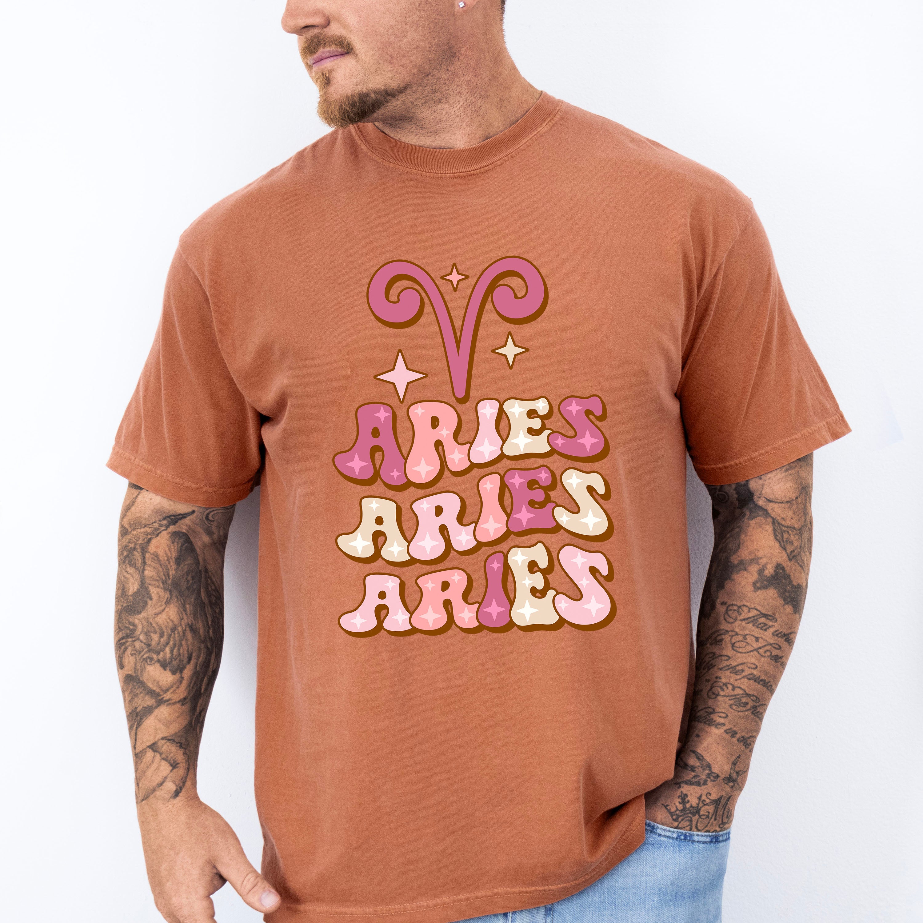 Groovy Aries Design - Zodiac &amp; Horoscopes Unisex Crewneck T-Shirt Sweatshirt Hoodie
