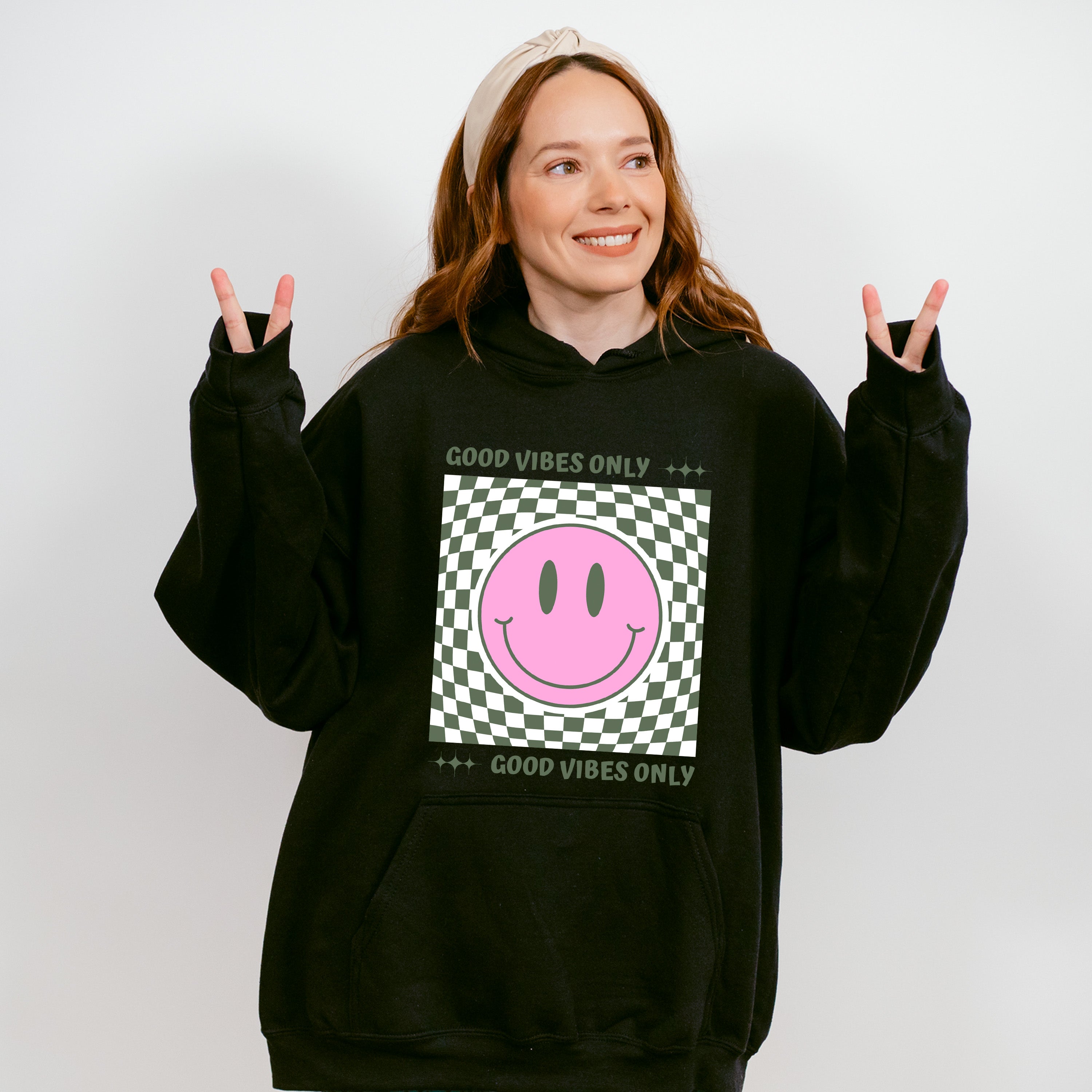 Good Vibes Only Checkered Smiley Design - Good Vibes Unisex Crewneck T-Shirt Sweatshirt Hoodie