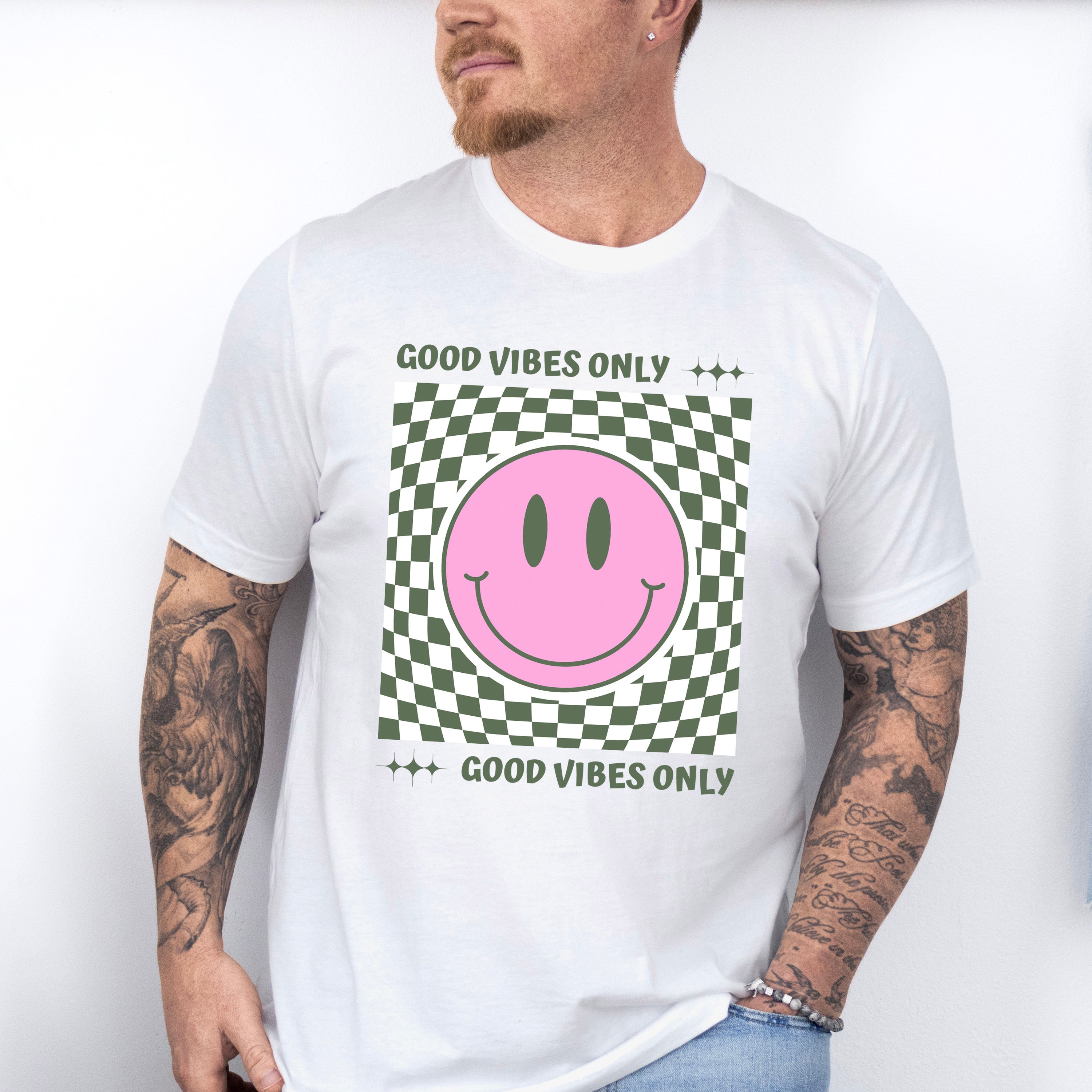 Good Vibes Only Checkered Smiley Design - Good Vibes Unisex Crewneck T-Shirt Sweatshirt Hoodie