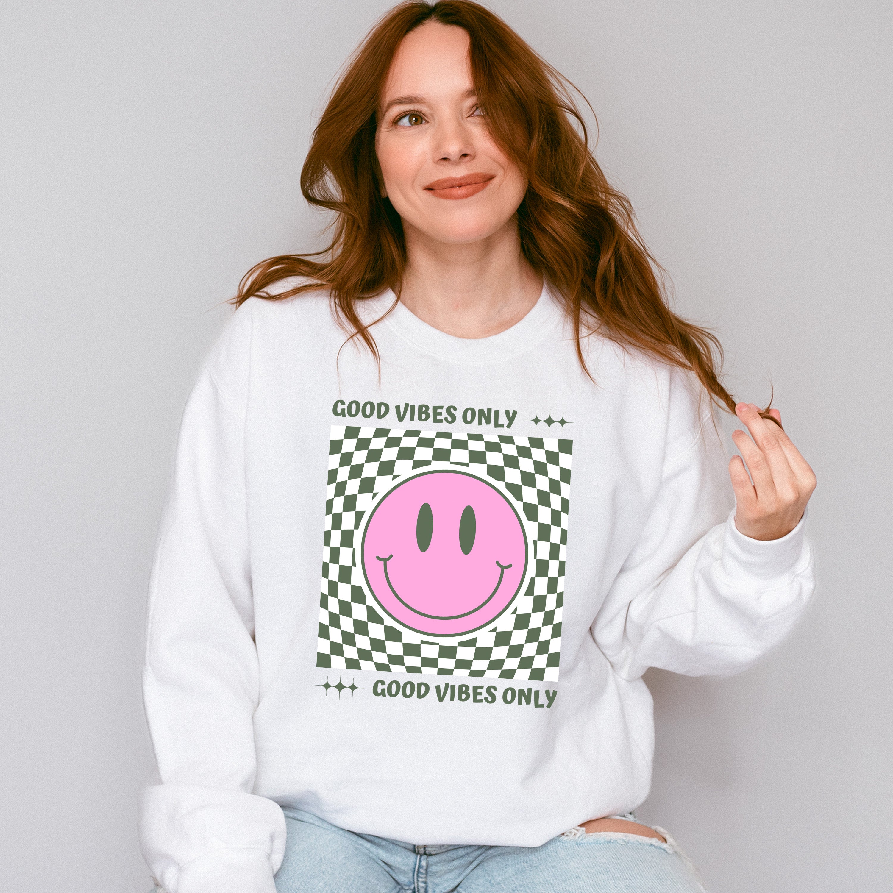 Good Vibes Only Checkered Smiley Design - Good Vibes Unisex Crewneck T-Shirt Sweatshirt Hoodie