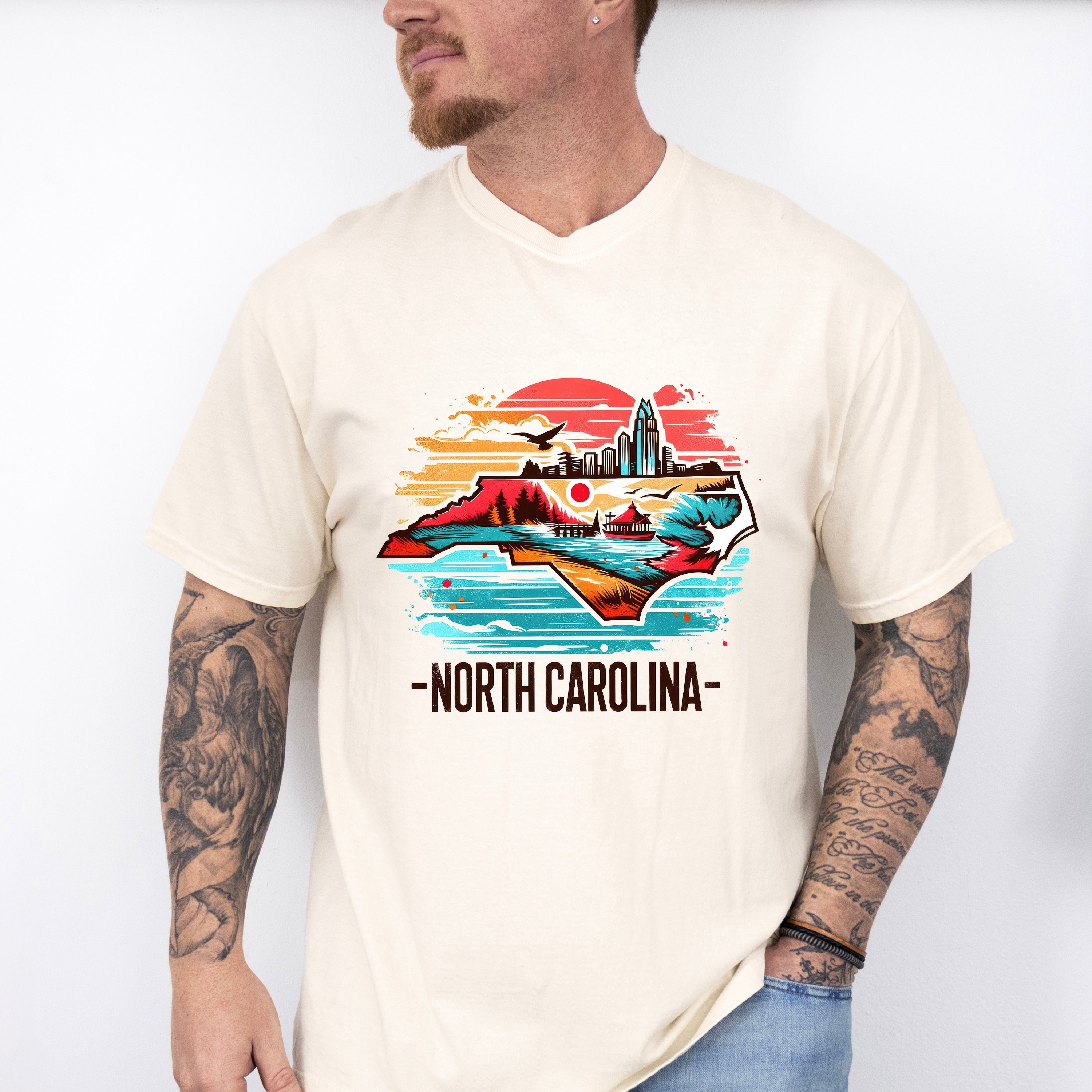 Colorful North Carolina State Design - States &amp; Cities Unisex Crewneck T-Shirt Sweatshirt Hoodie