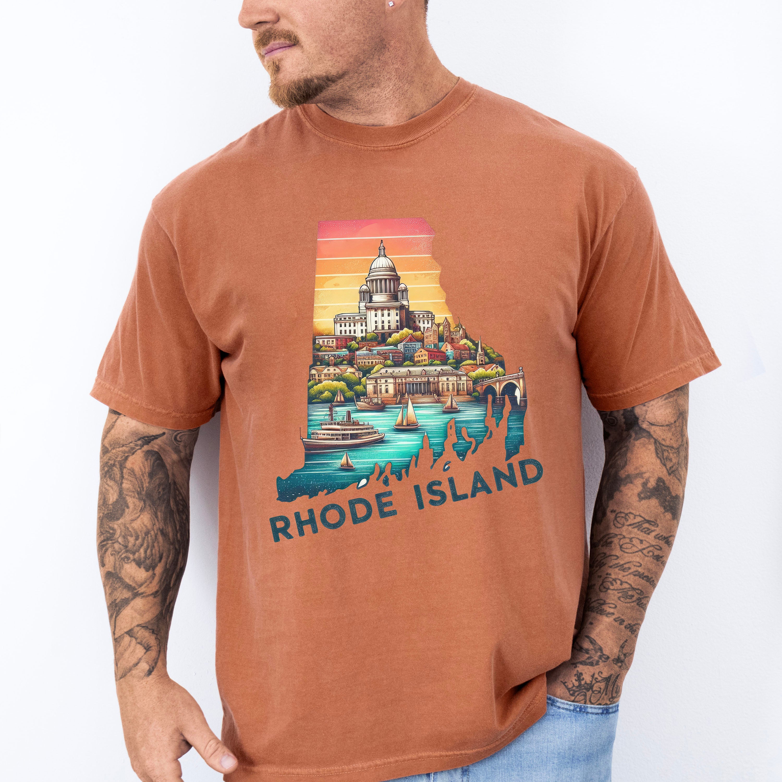 Colorful Rhode Island State Design - States &amp; Cities Unisex Crewneck T-Shirt Sweatshirt Hoodie