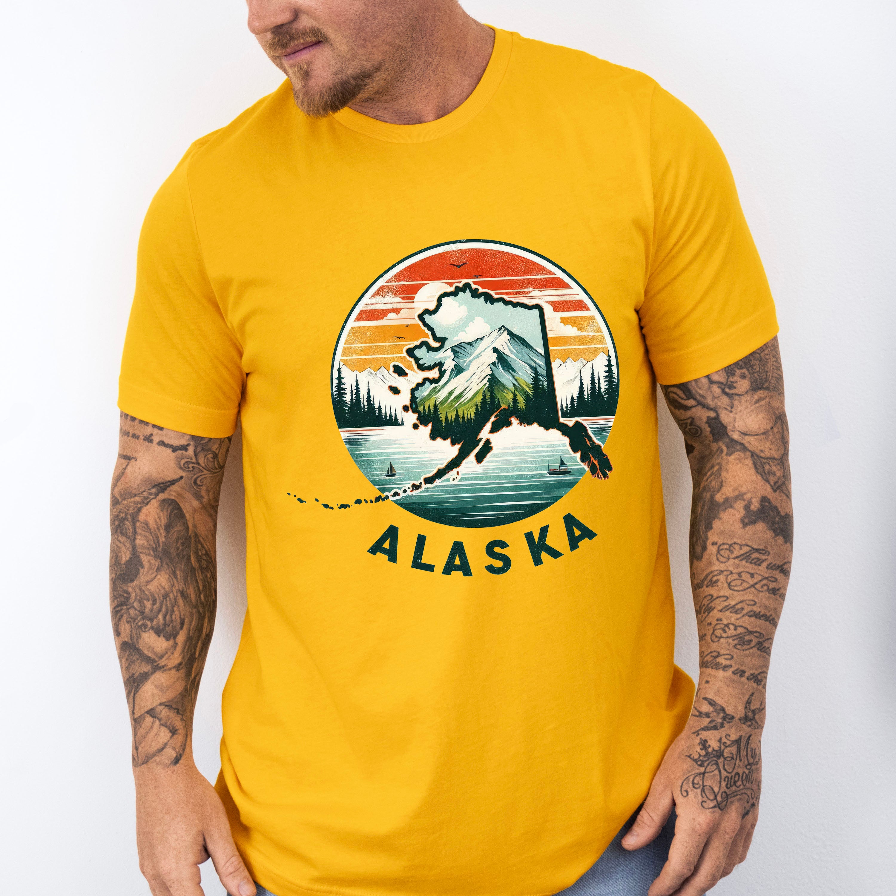 Colorful Alaska Design - States &amp; Cities Unisex Crewneck T-Shirt Sweatshirt Hoodie