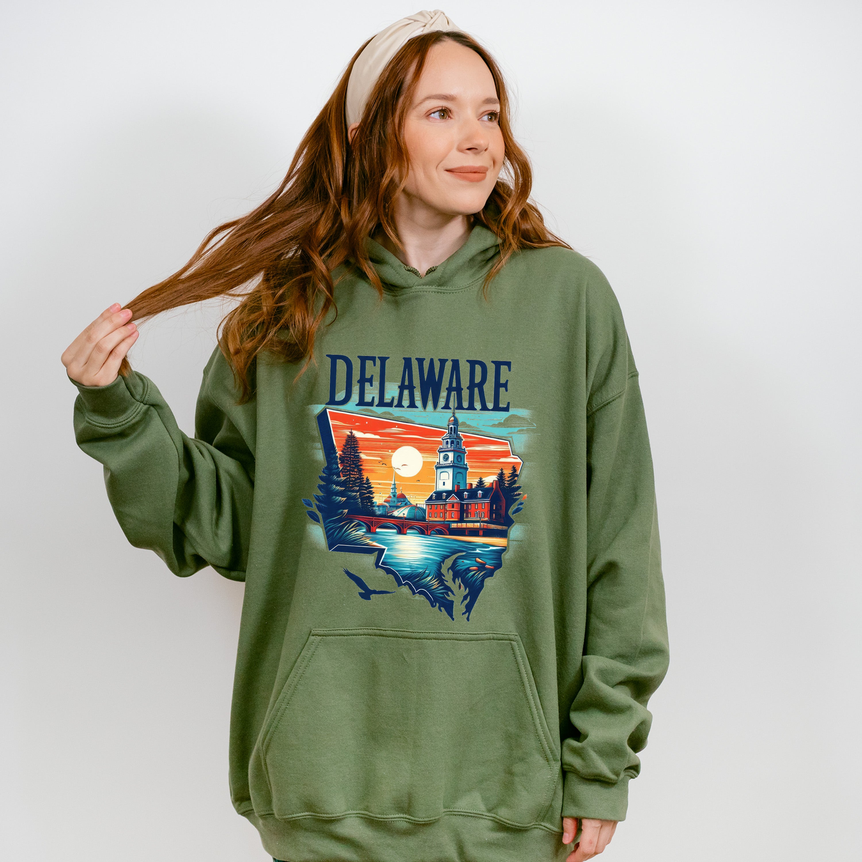Colorful Delaware Design - States &amp; Cities Unisex Crewneck T-Shirt Sweatshirt Hoodie