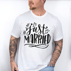 Just Married Heart Design - Honeymoon Unisex Crewneck T-Shirt Sweatshirt Hoodie