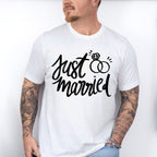 Just Married Ring Design - Honeymoon Unisex Crewneck T-Shirt Sweatshirt Hoodie