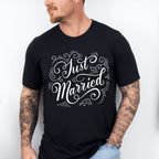 Just Married Curly Design - Honeymoon Unisex Crewneck T-Shirt Sweatshirt Hoodie