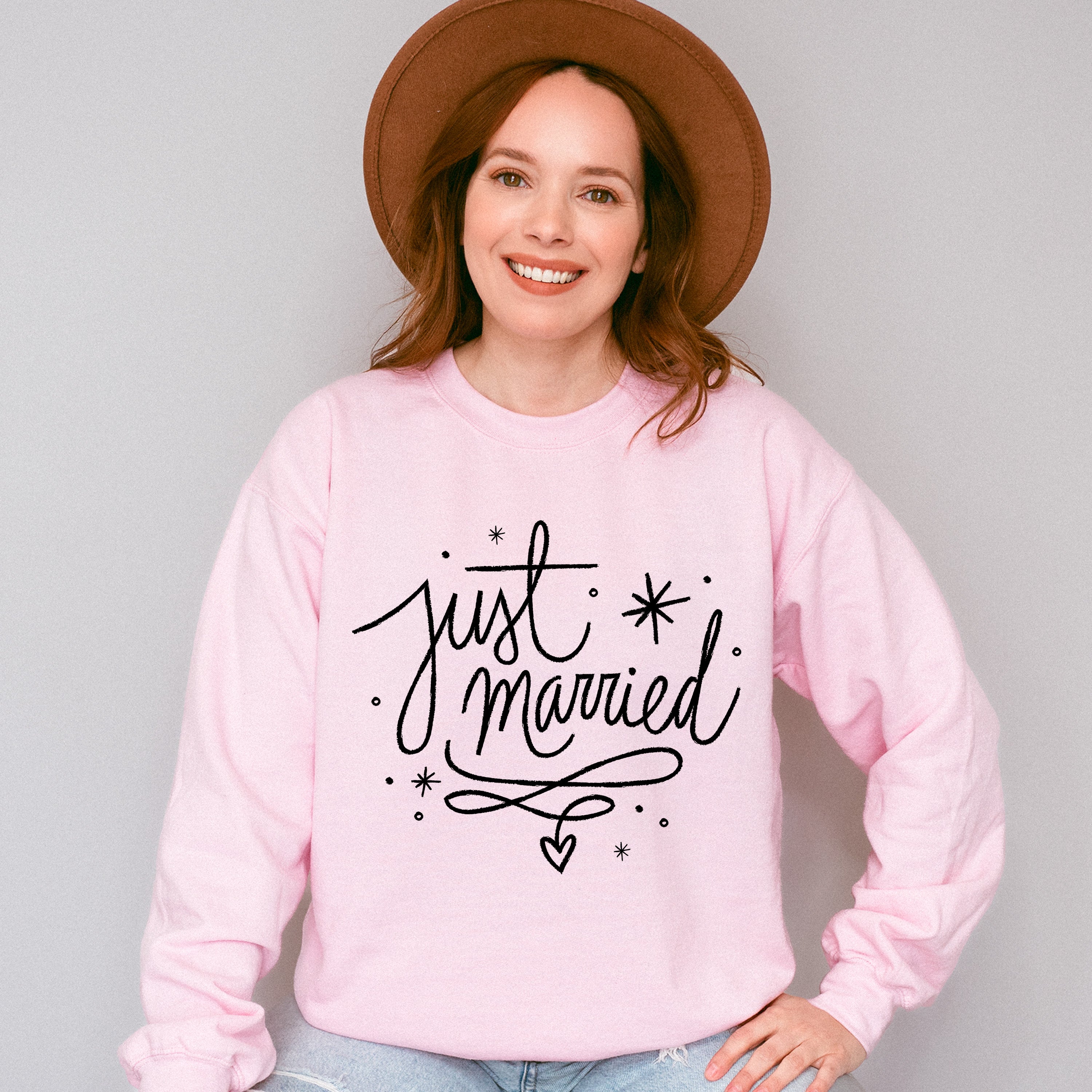 Just Married Star Design - Honeymoon Unisex Crewneck T-Shirt Sweatshirt Hoodie
