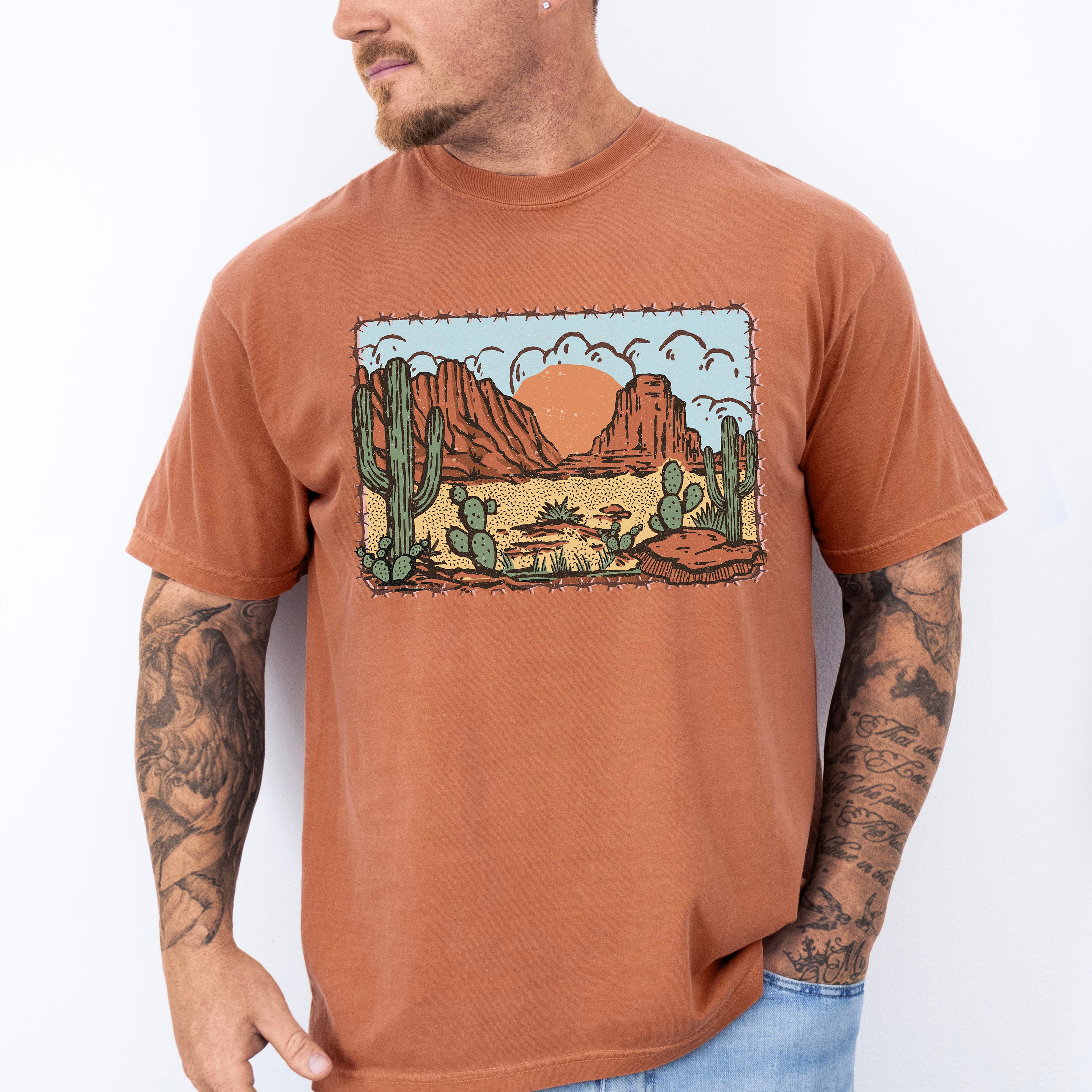 Suns Cactus Design - Western Unisex Crewneck T-Shirt Sweatshirt Hoodie