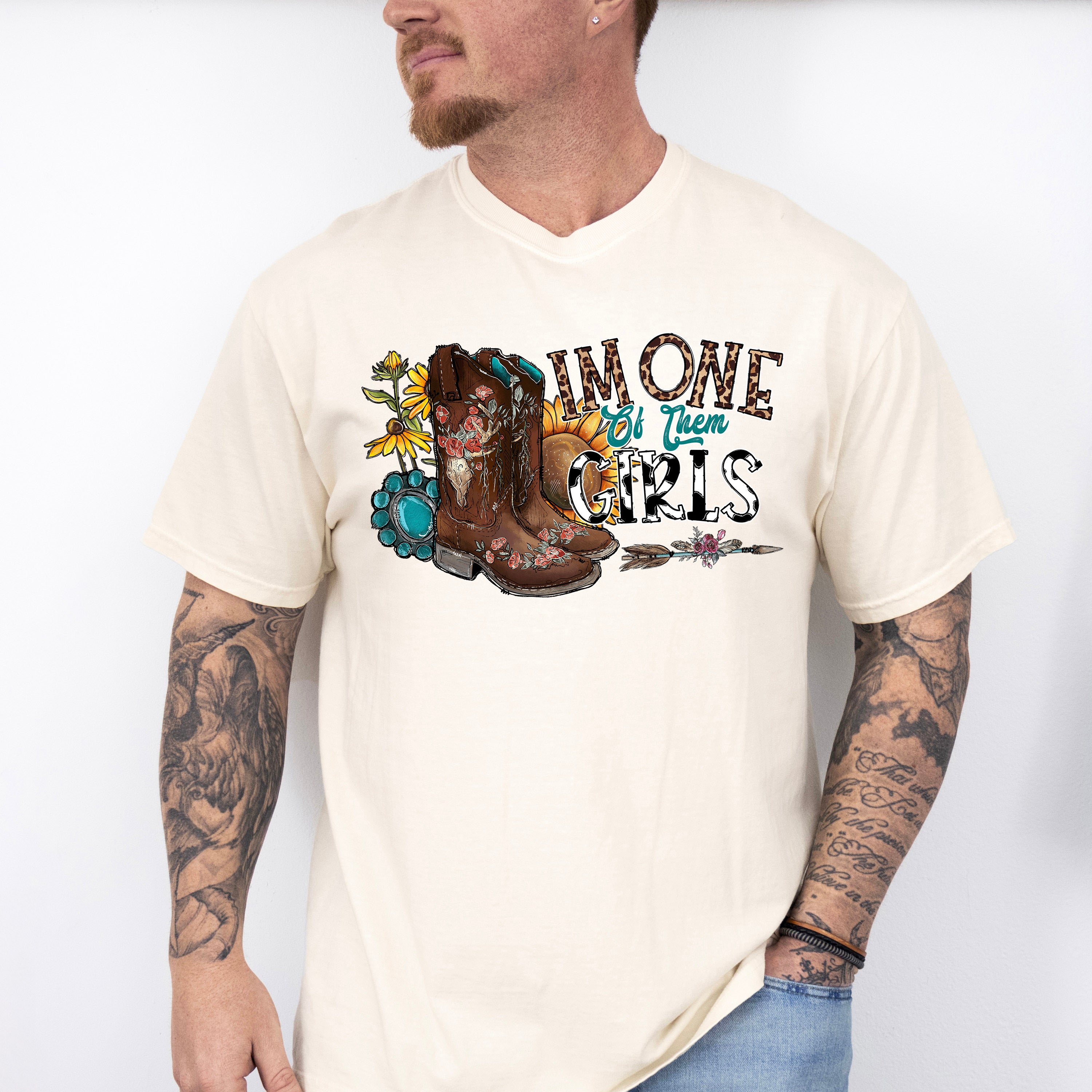 I'm One Of Them Girls  Design - Western Unisex Crewneck T-Shirt Sweatshirt Hoodie