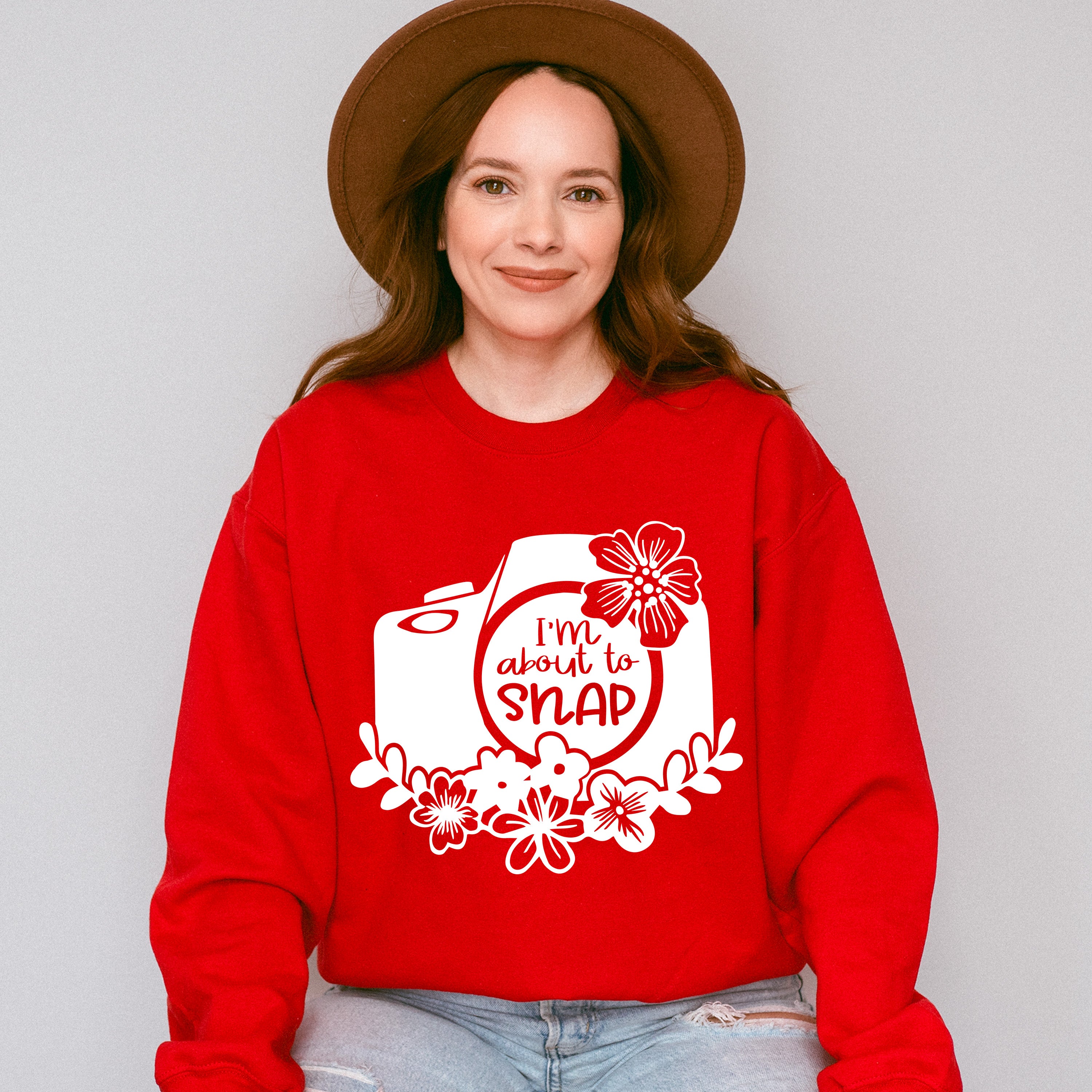 I'm About To Snap Camera - Photography Unisex Crewneck T-Shirt Sweatshirt Hoodie