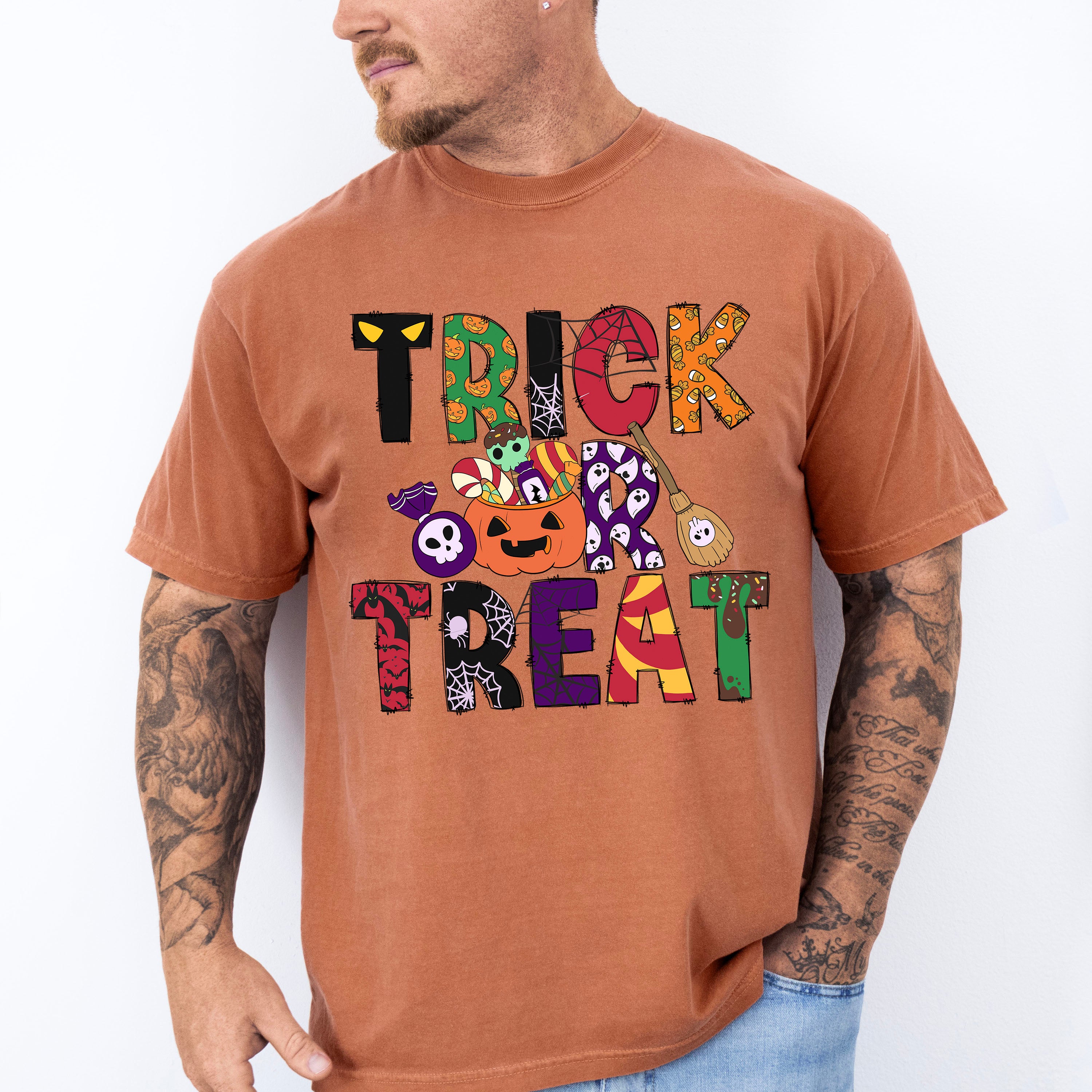 Trick or Treat Halloween Design - Halloween Unisex Crewneck T-Shirt Sweatshirt Hoodie