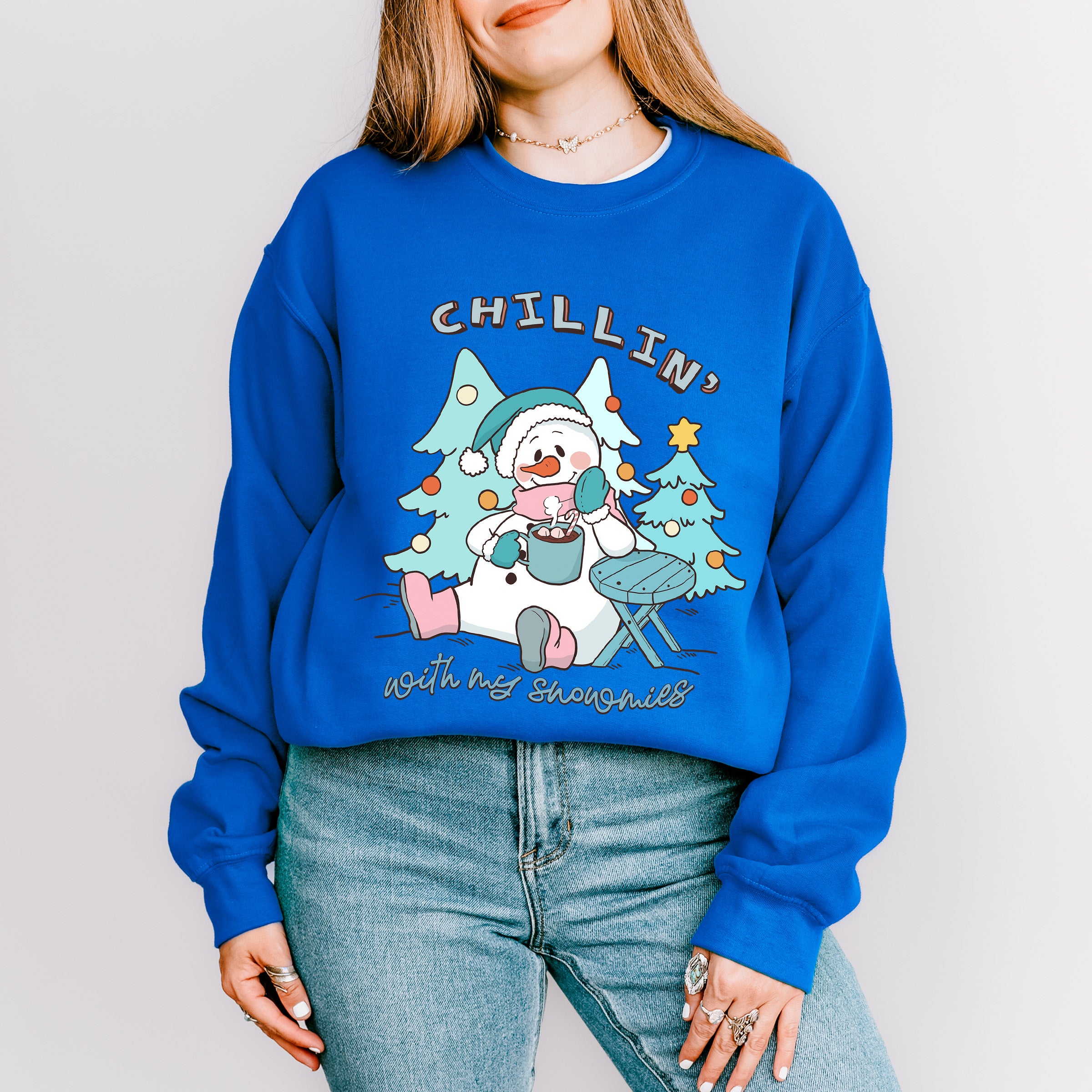 Snowman Chillin' Design - Winter Unisex Crewneck T-Shirt Sweatshirt Hoodie