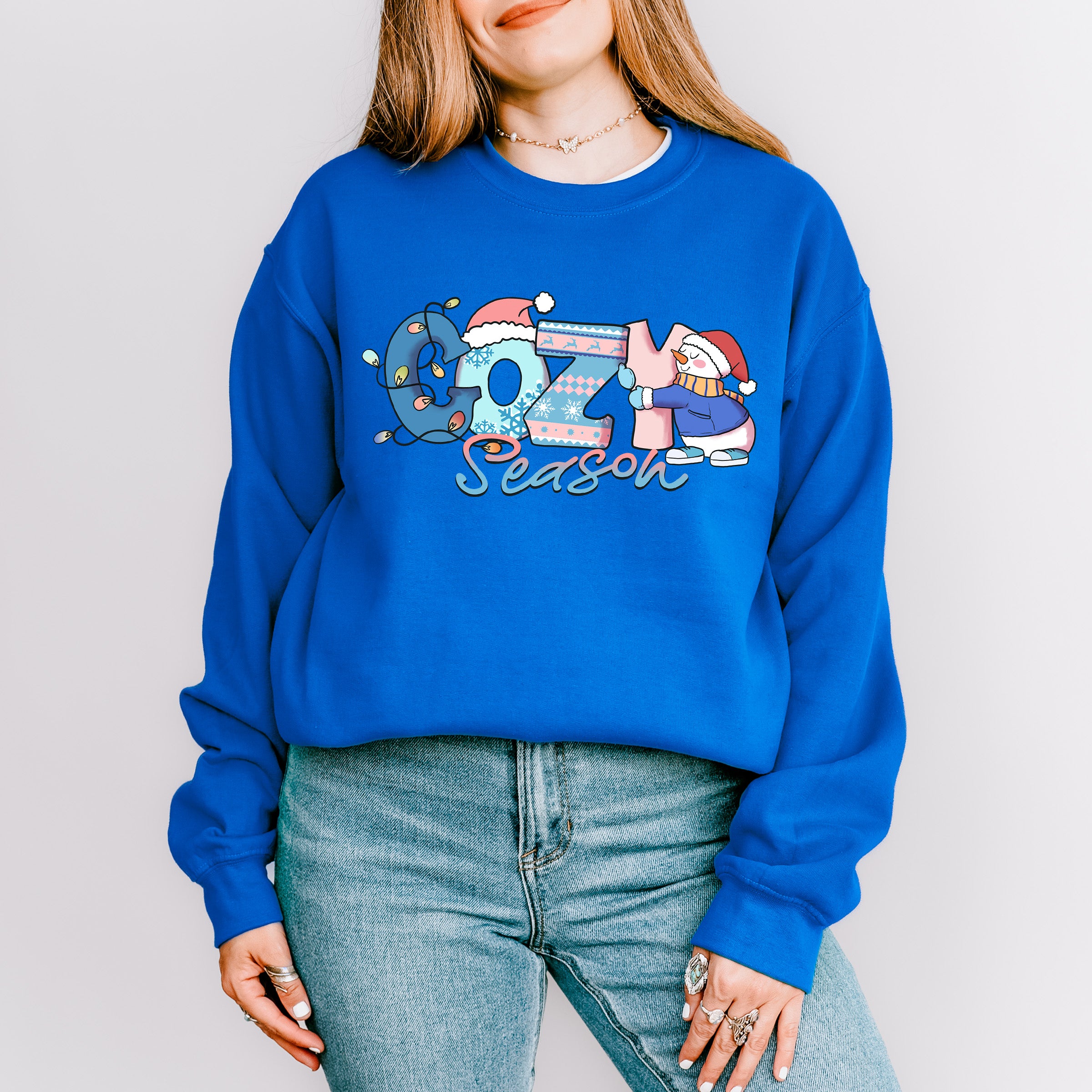 Cozy Season Snowman Design - Winter Unisex Crewneck T-Shirt Sweatshirt Hoodie