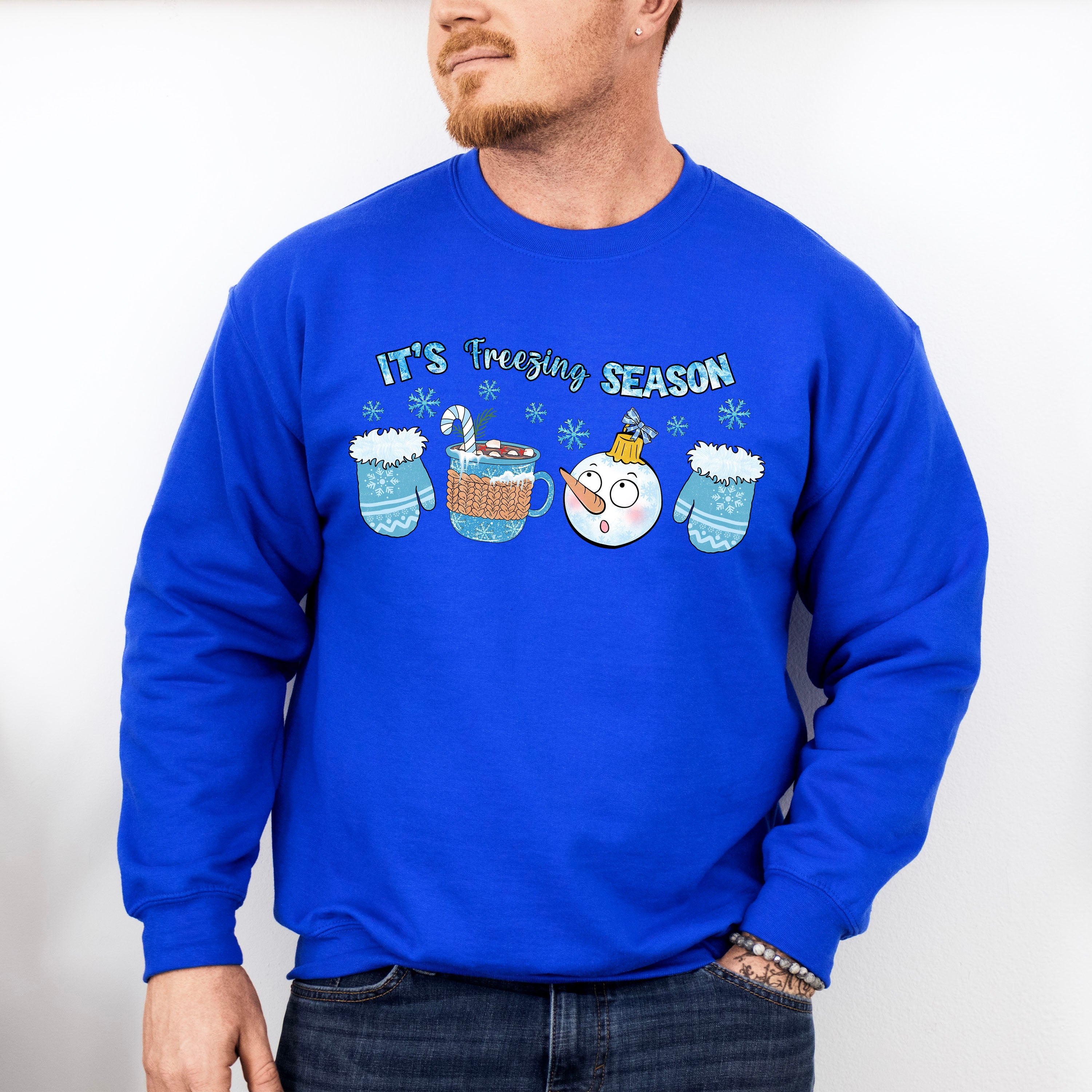 It's Freezing Season Snowman Design - Winter Unisex Crewneck T-Shirt Sweatshirt Hoodie