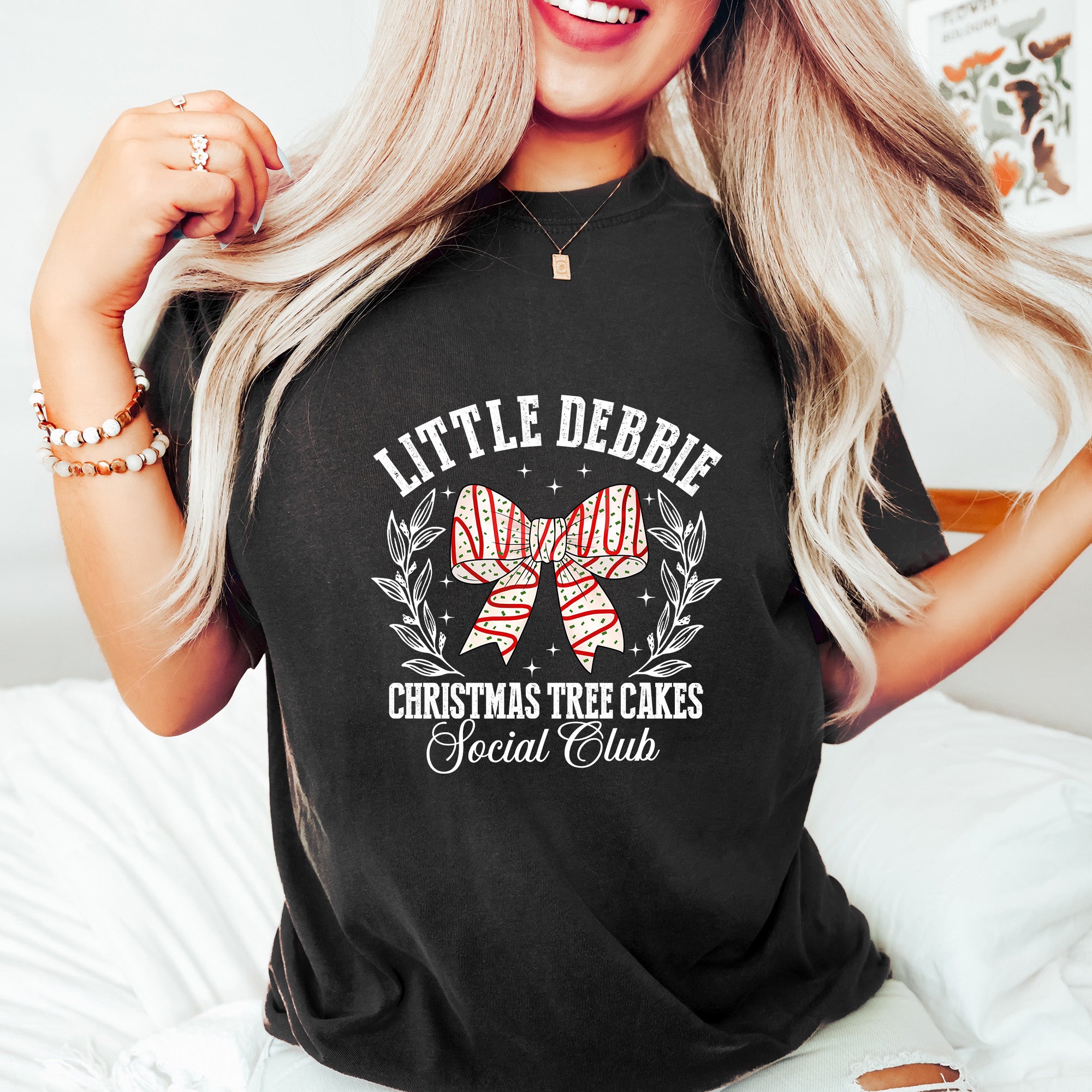 Little Debbie Cakes - Christmas Unisex Crewneck T-Shirt Sweatshirt Hoodie