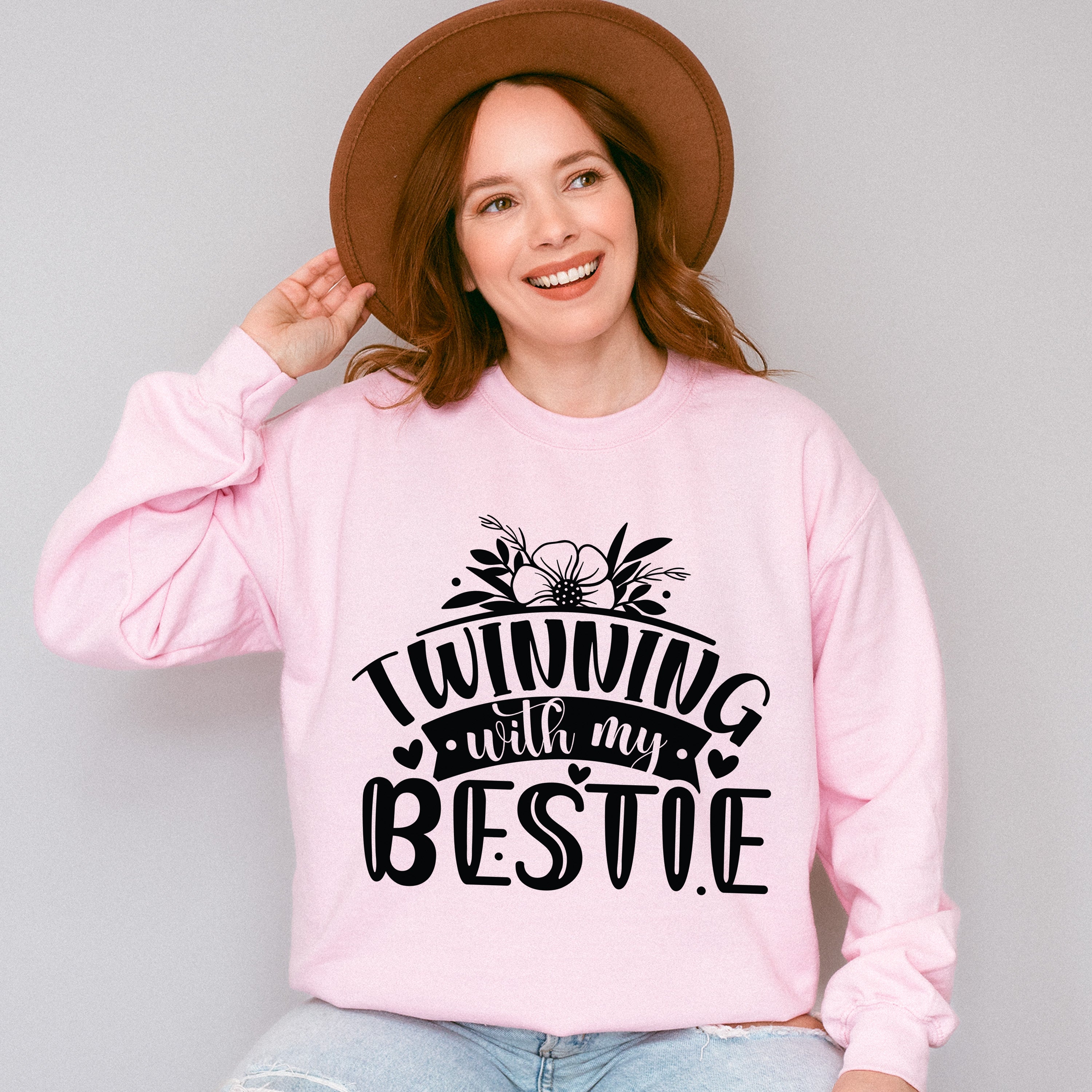 Twinning With My Bestie - Best Friends Unisex Crewneck T-Shirt Sweatshirt Hoodie
