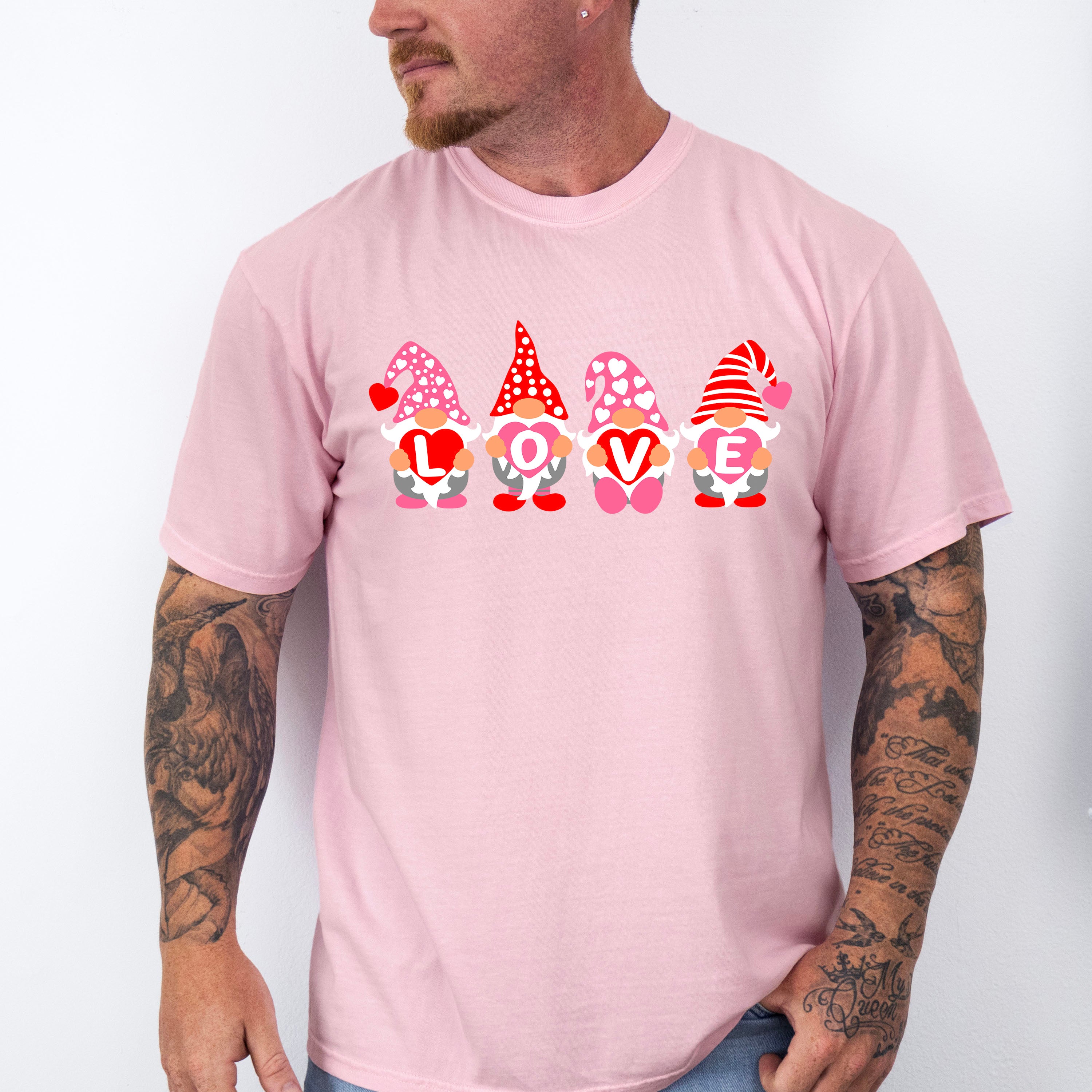 Love Gnomes Holding Hearts - Valentine's Day Unisex Crewneck T-Shirt Sweatshirt Hoodie